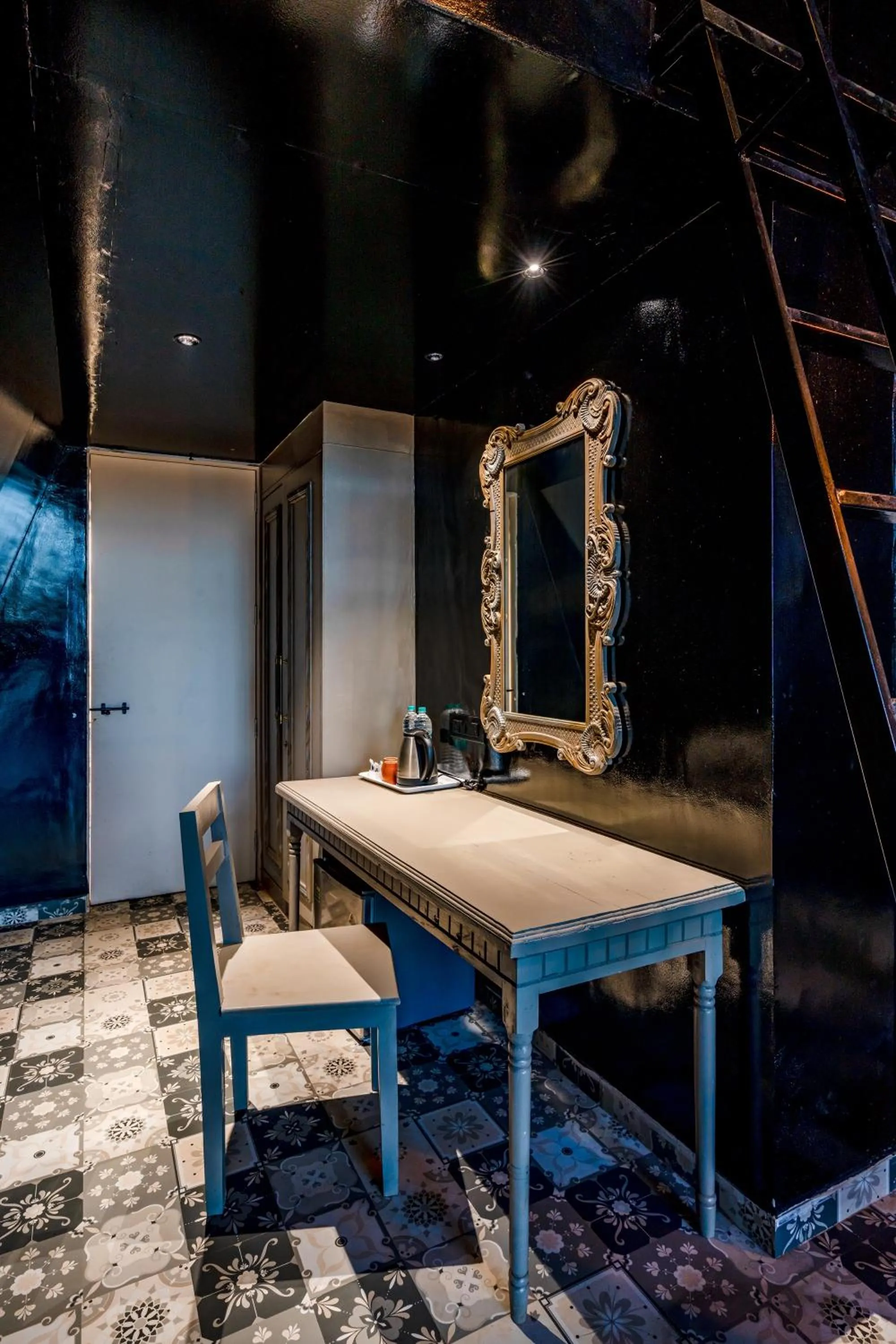 Dining area in Dio Regaalo Theme Resort, Ratnagiri