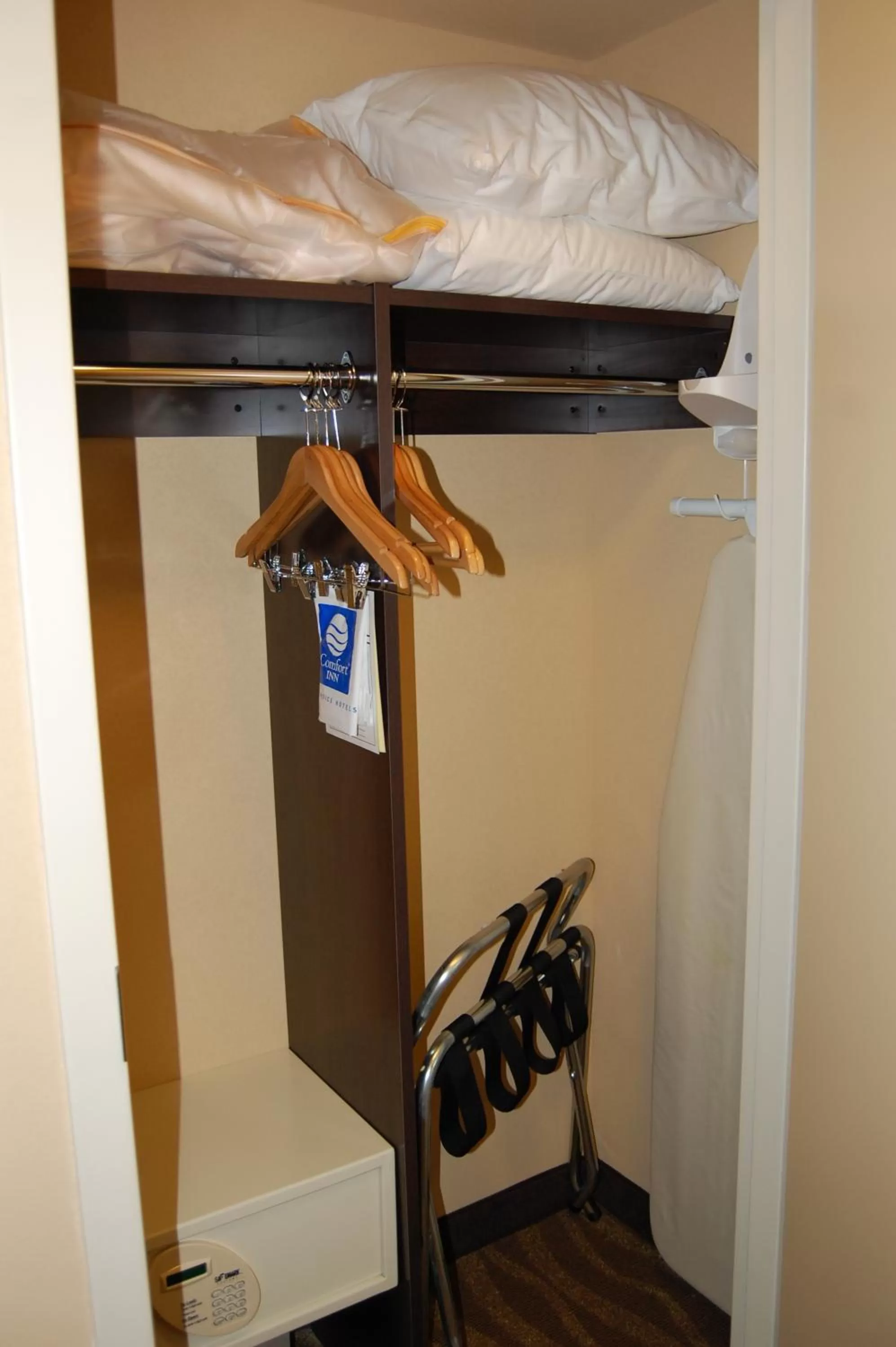 King Suite - Non-Smoking in Comfort Inn & Suites Lexington Park