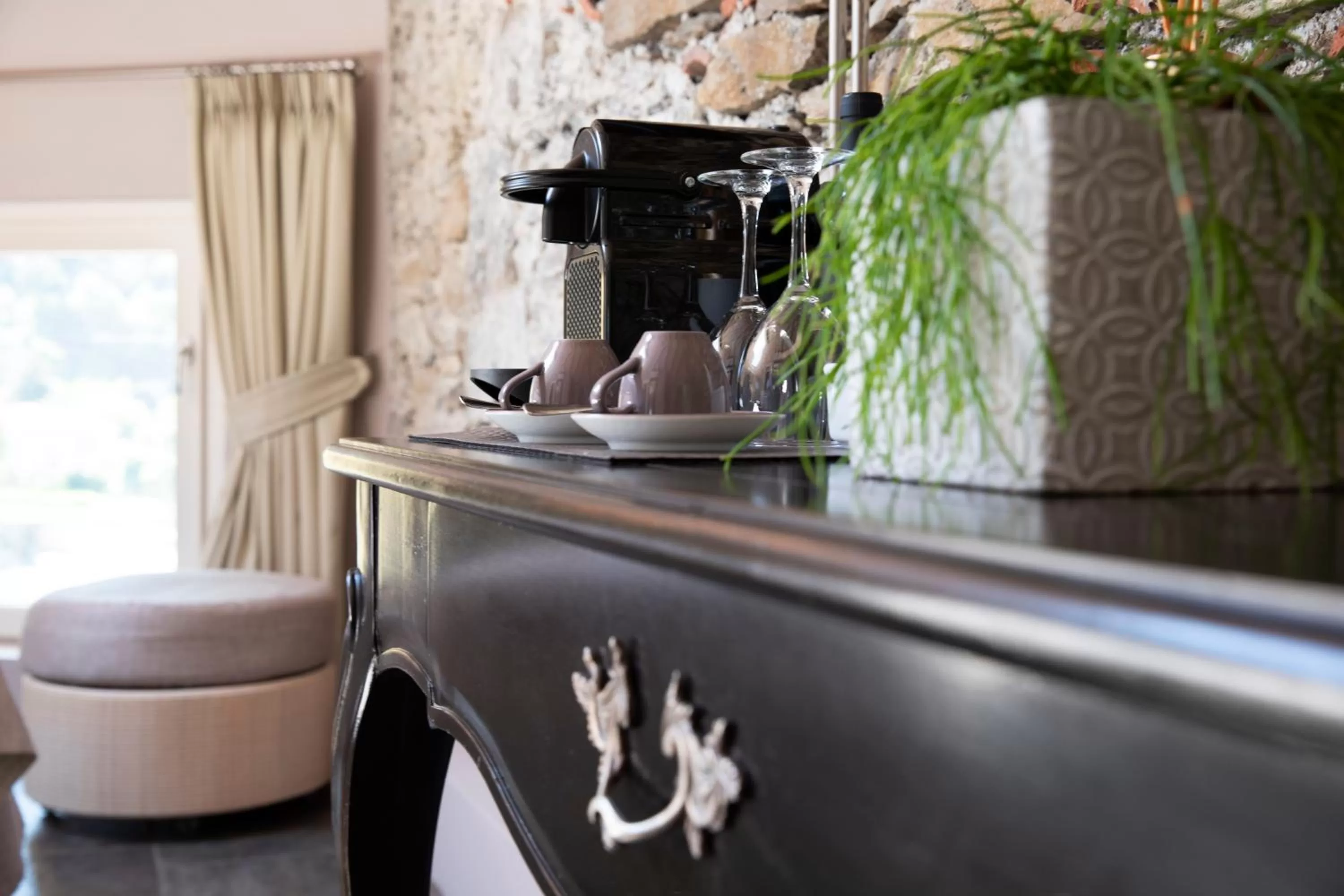 Coffee/tea facilities in Relais Villa Porta