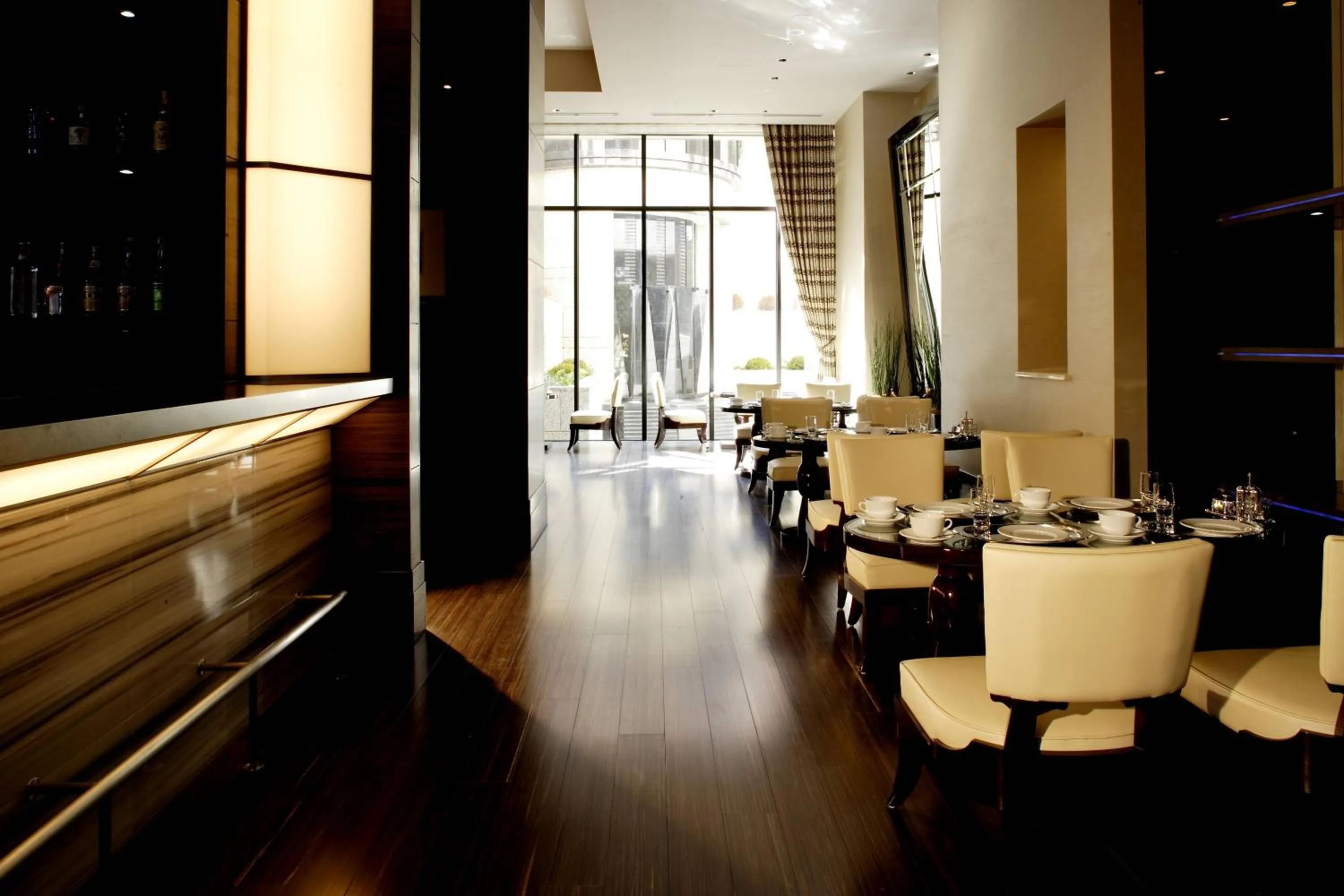 Restaurant/places to eat in Hotel Trusty Tokyo Bayside