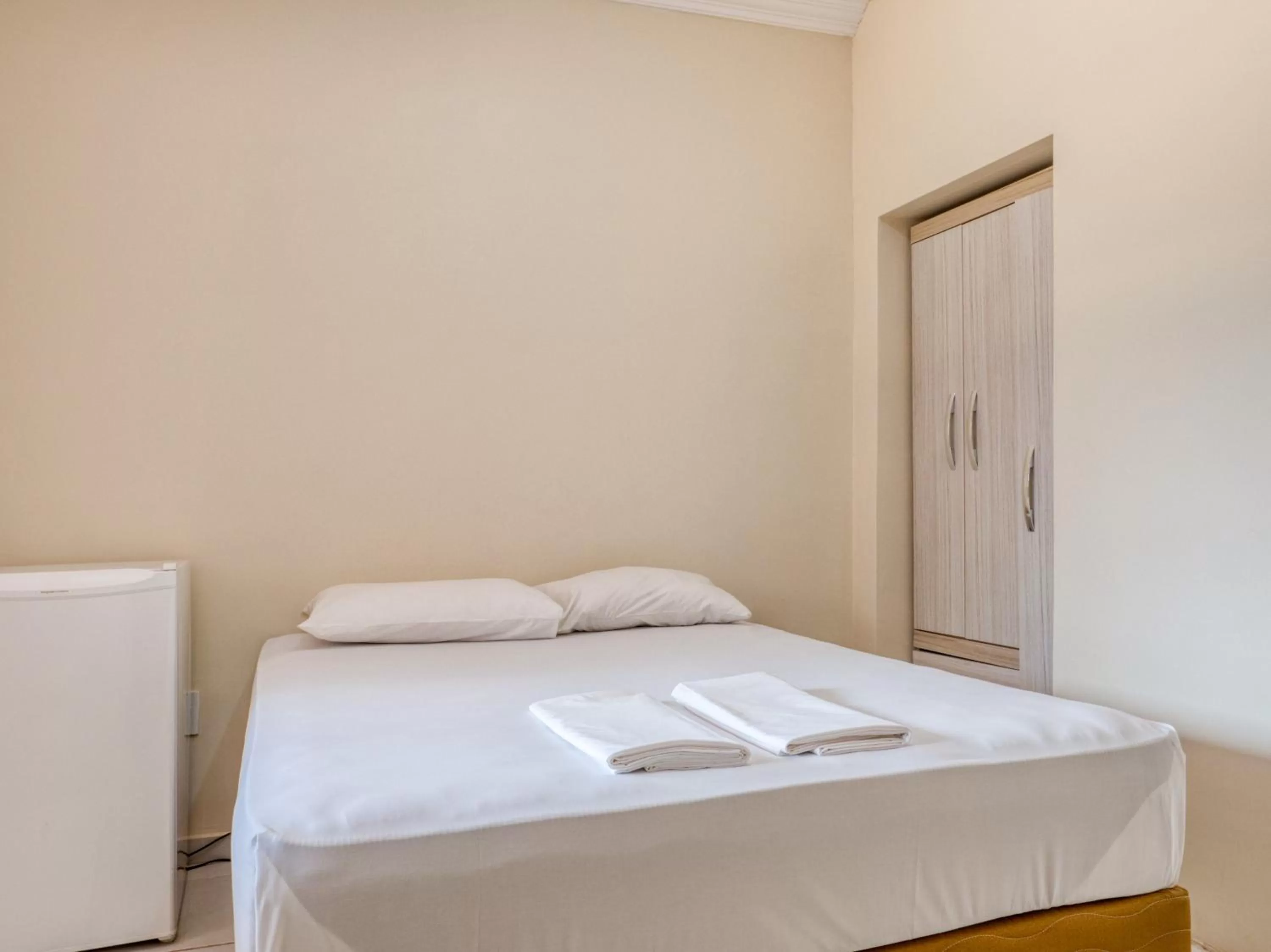 Bedroom, Bed in Pousada Ilha Costeira