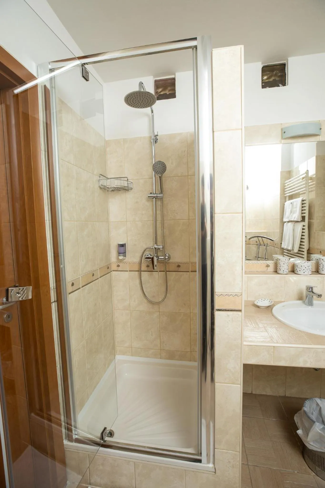 Bathroom in Dóm Hotel