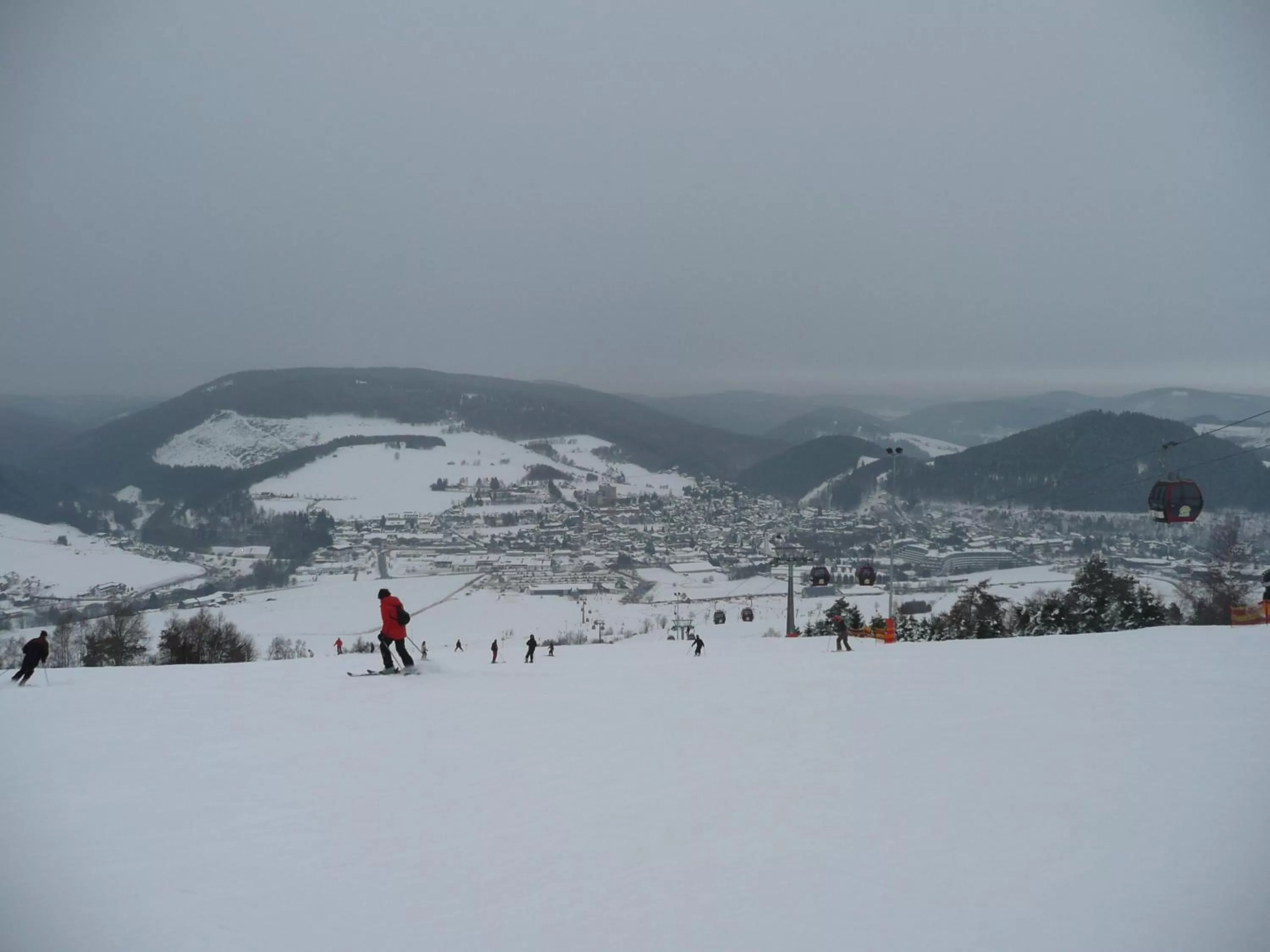 Skiing in Hotel Goldflair am Rathaus