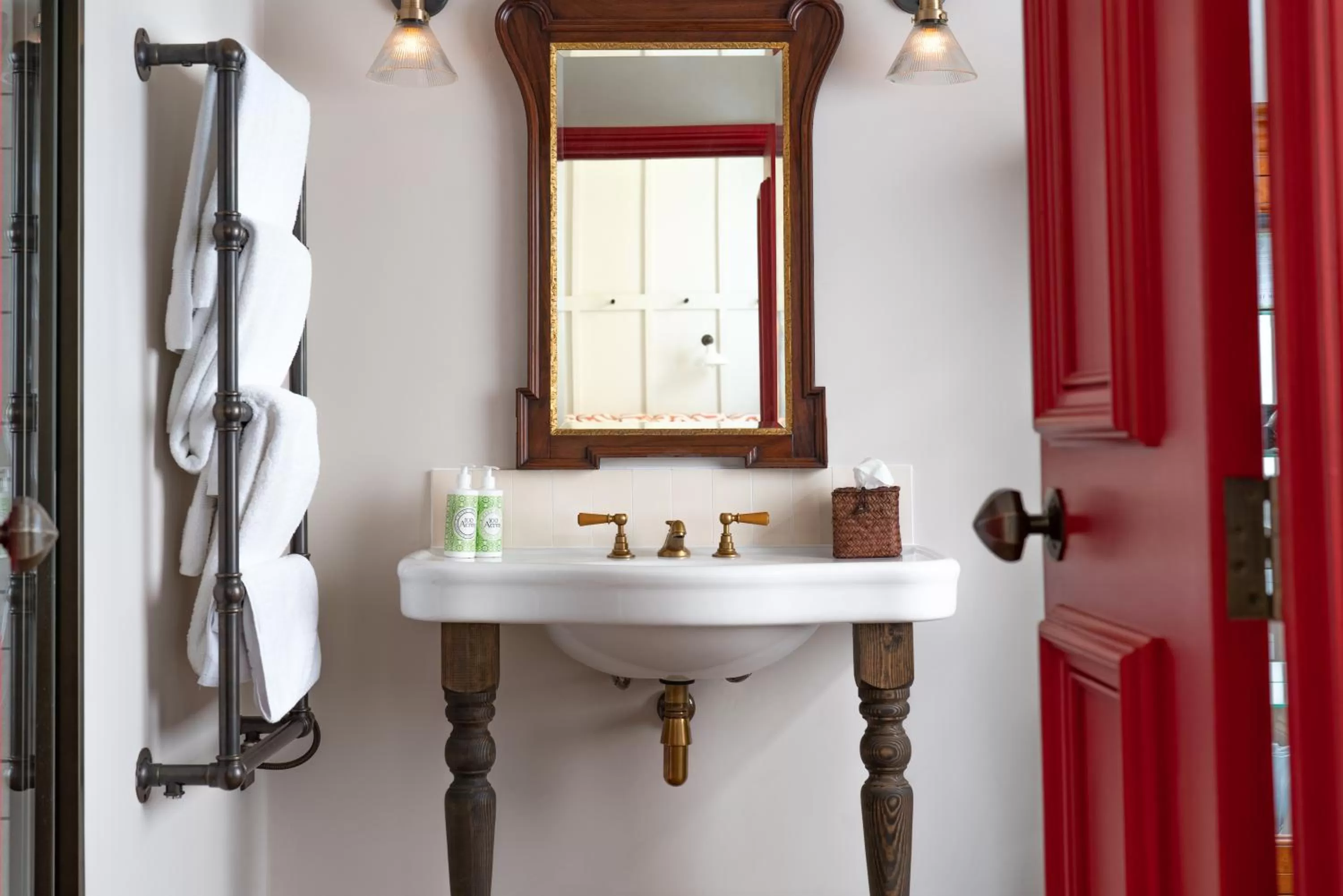 Bathroom in The Princess Royal, Nothing Hill