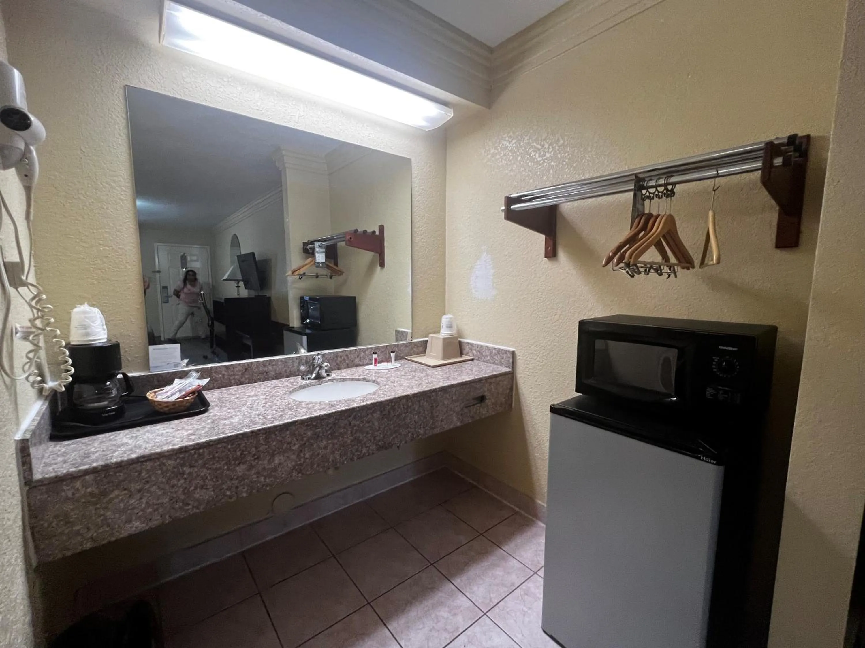 Bathroom in Express Inn