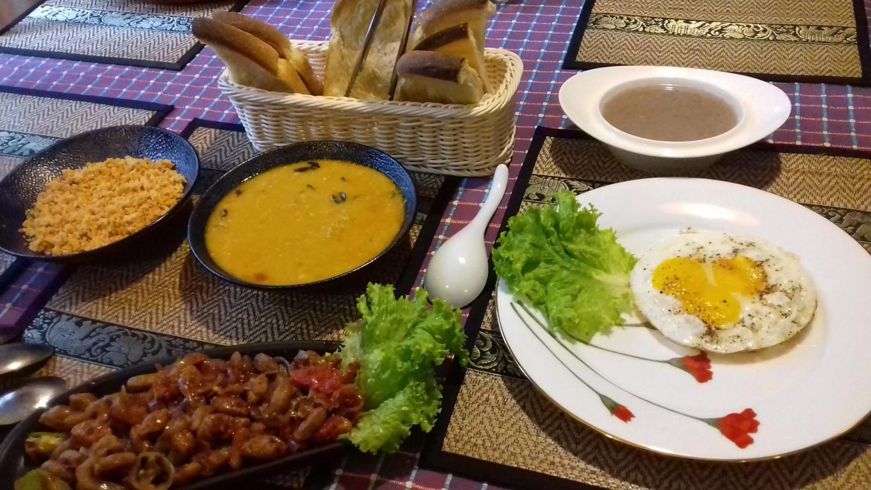 Asian breakfast in Villa A50