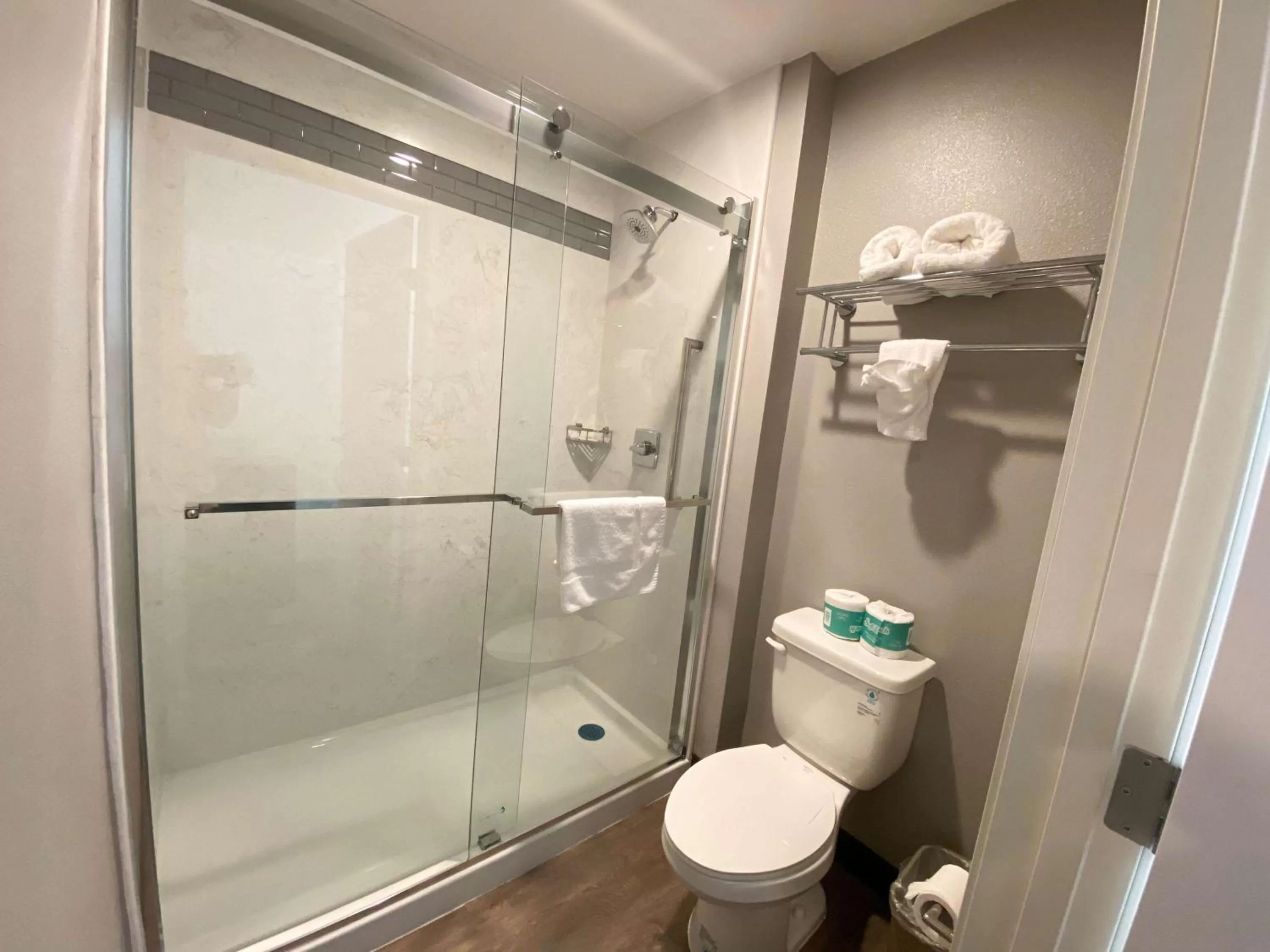 Photo of the whole room in Motel 6-Bellflower, CA - Los Angeles