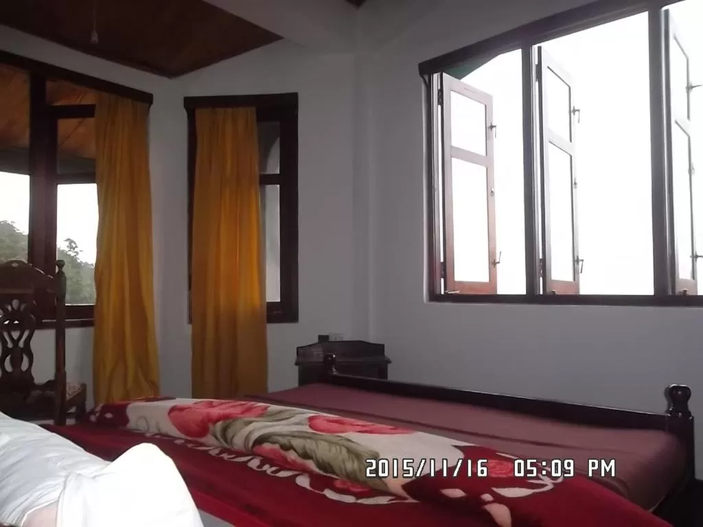 Bed in Panorama Accommodations Nuwara Eliya