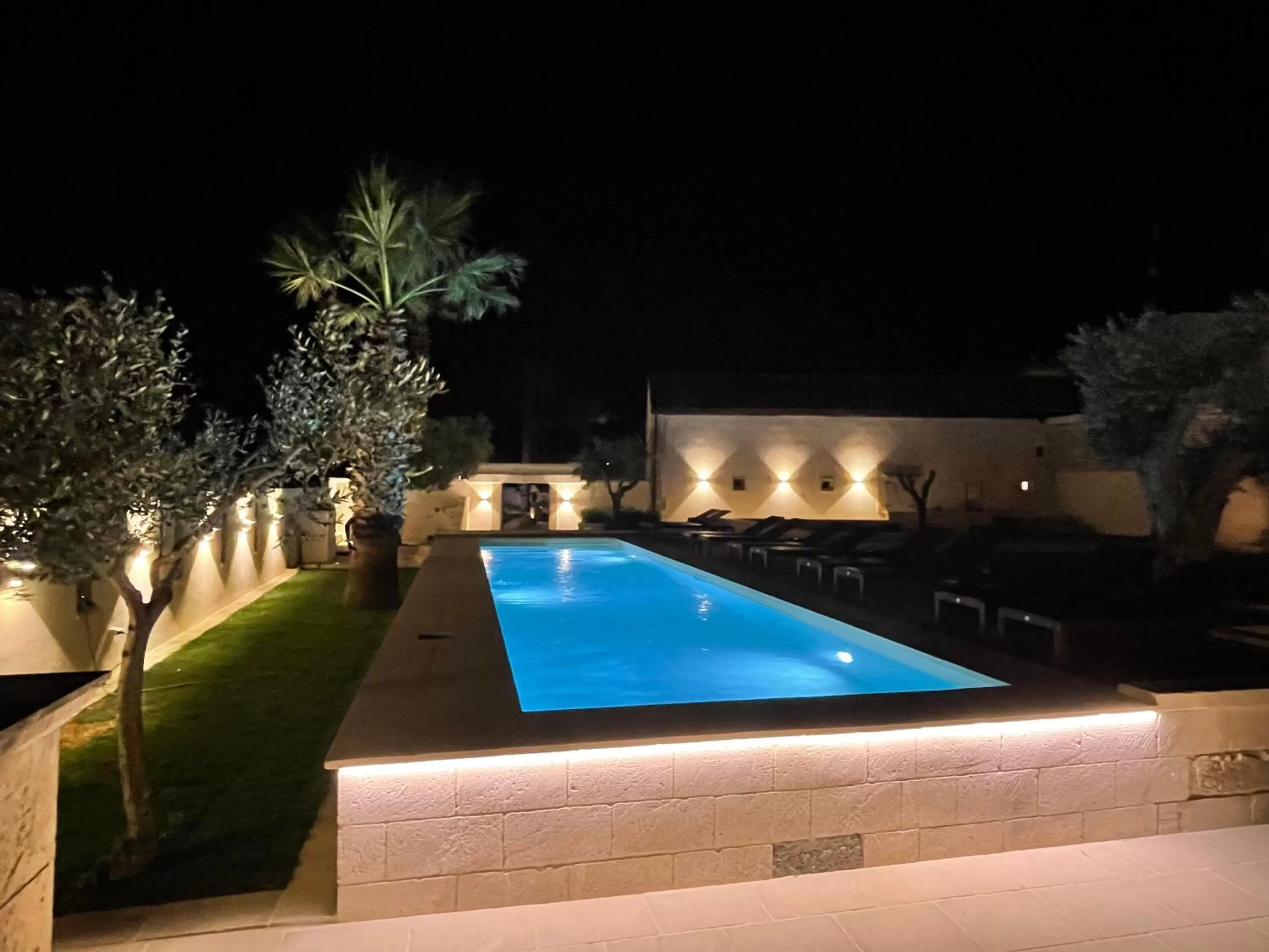 Pool view in Masseria dei Monaci