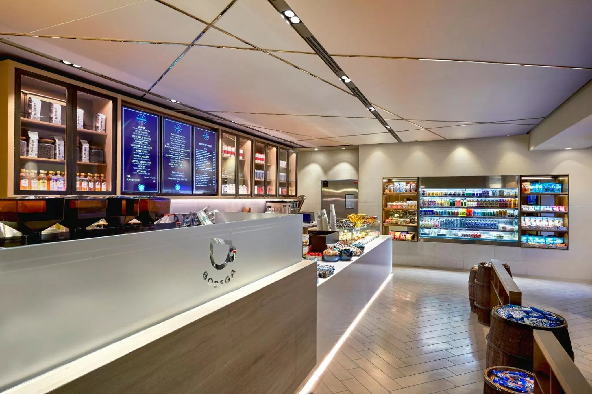 Restaurant/places to eat in Loews Hollywood Hotel