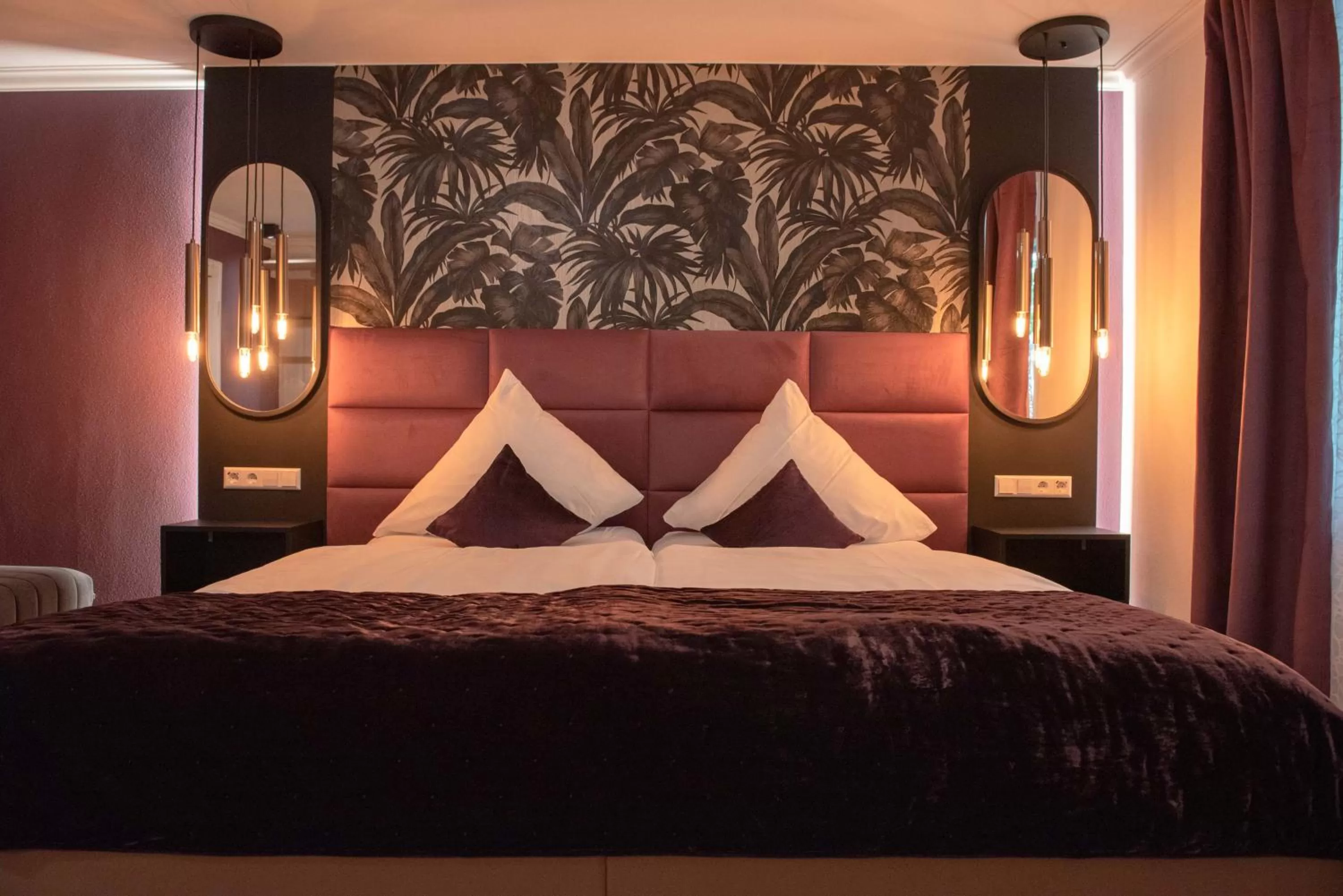 Bed in Boutique - Hotel Zum Schloss