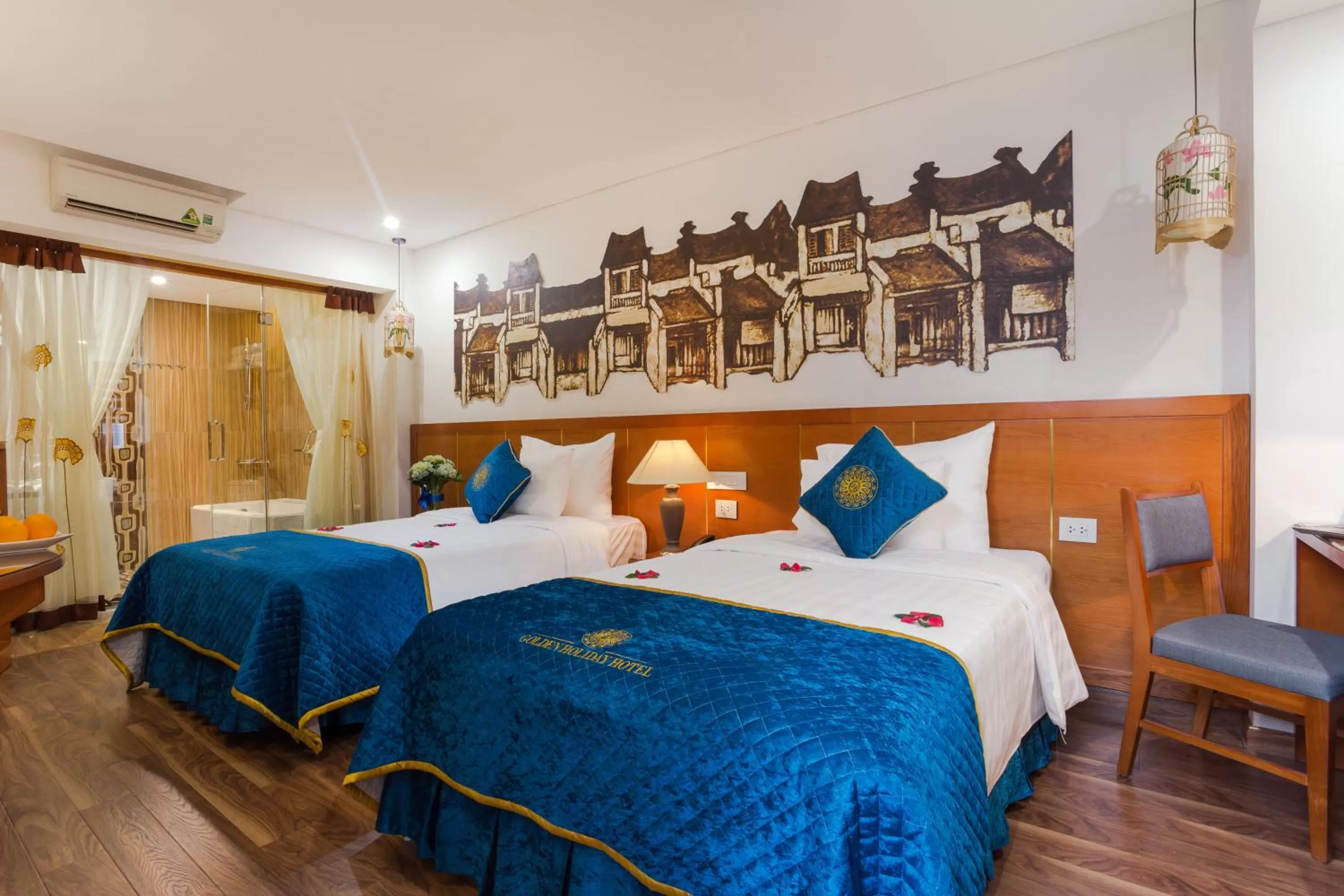 Photo of the whole room, Bed in Hanoi Golden Holiday Hotel