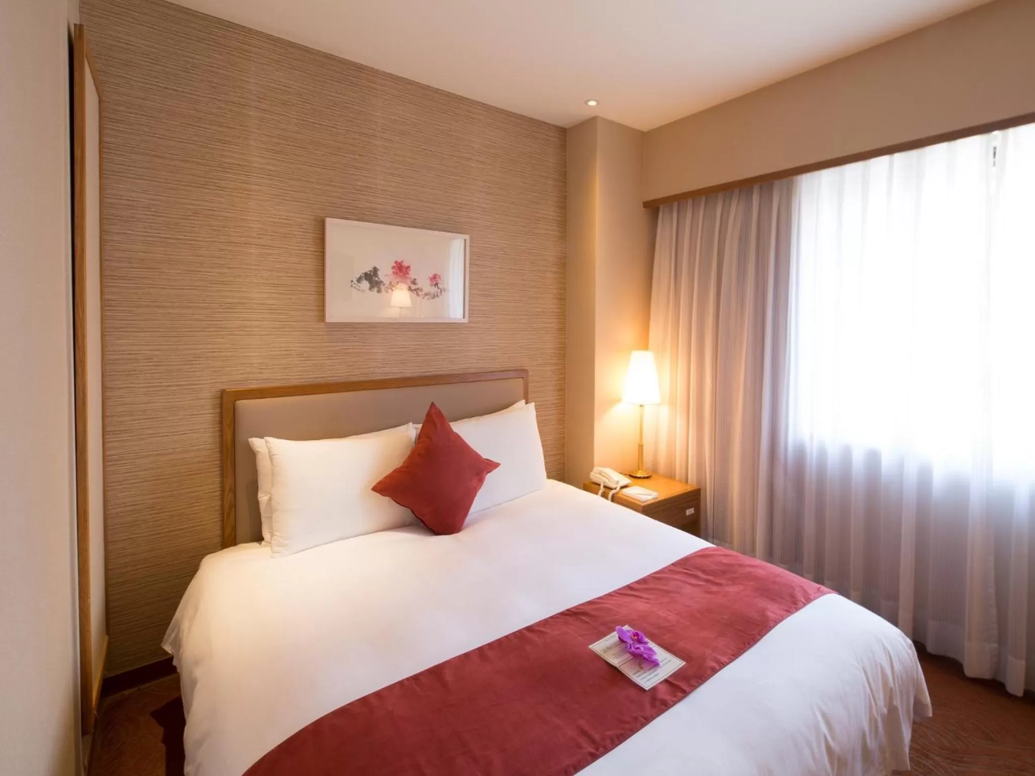 Bedroom, Bed in Hotel Riverview Taipei