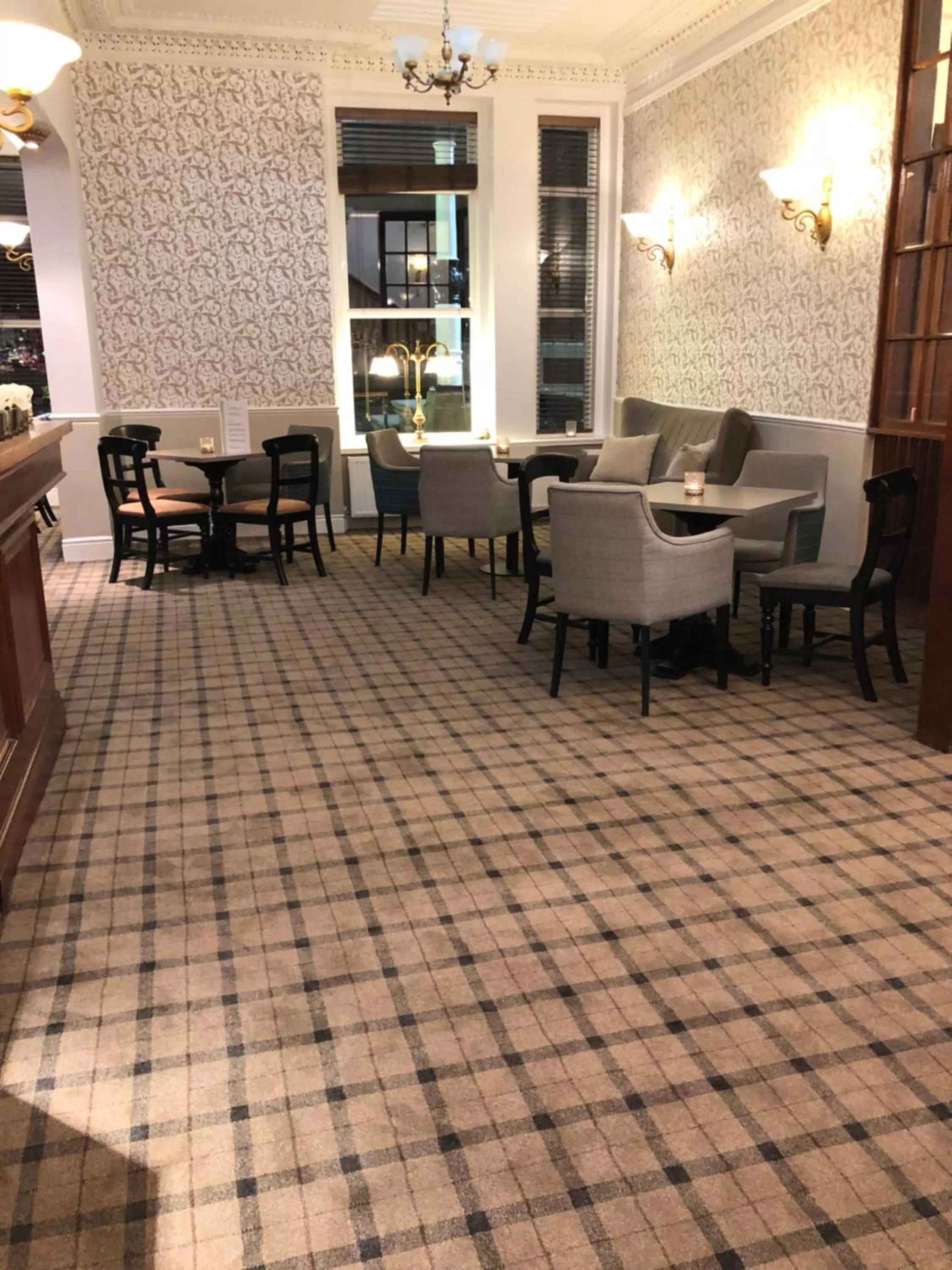 Lounge or bar in The Clarendon Hotel