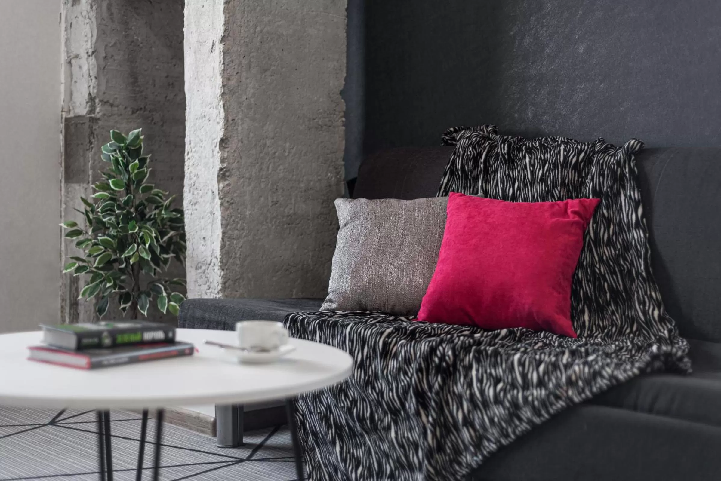 Living room in Amarant Urban Hotel by CHM