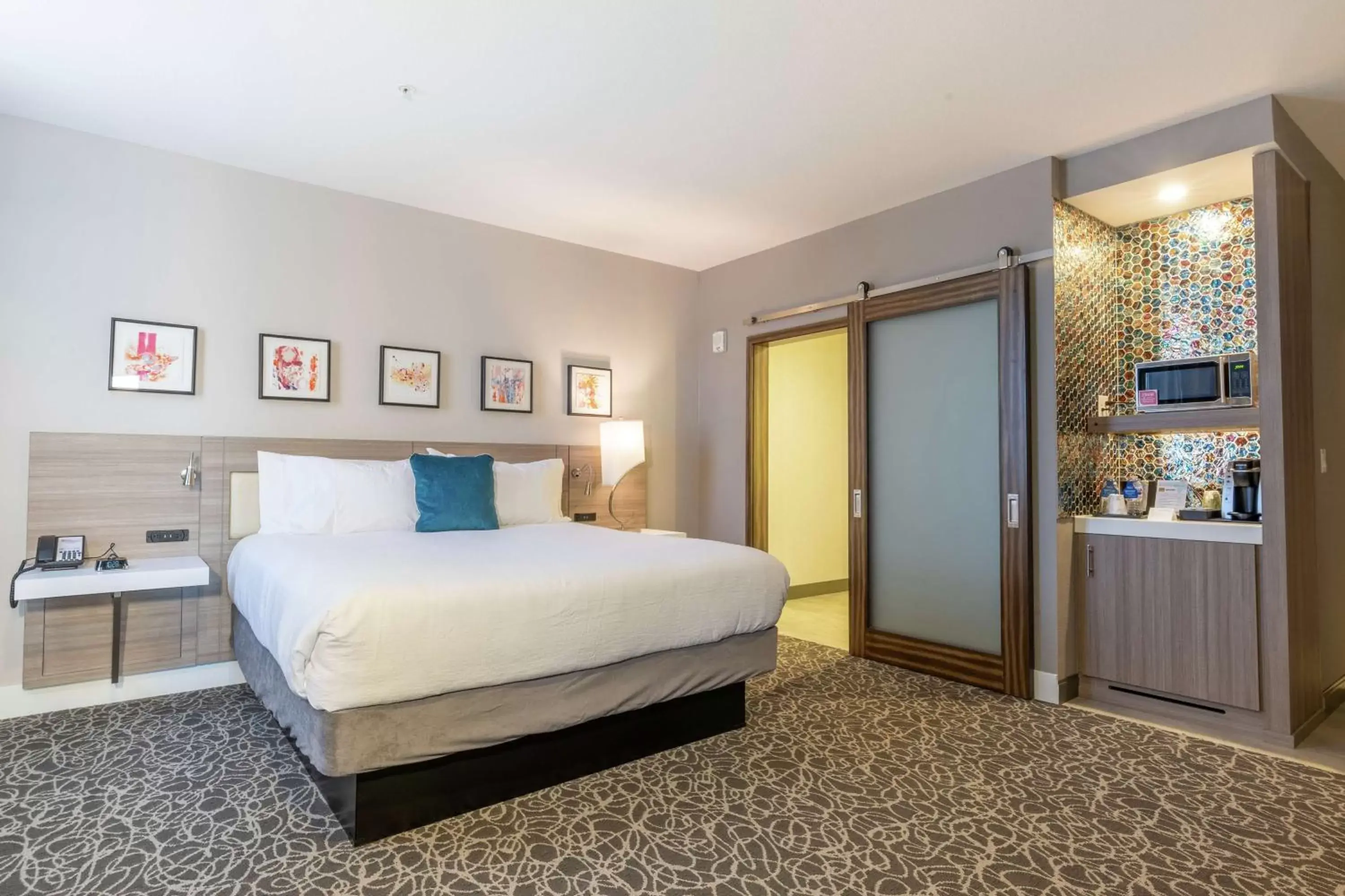 One-Bedroom King Suite in Hilton Garden Inn Wichita Downtown, Ks One-Bedroom King Suite in Hilton Garden Inn Wichita Downtown, Ks