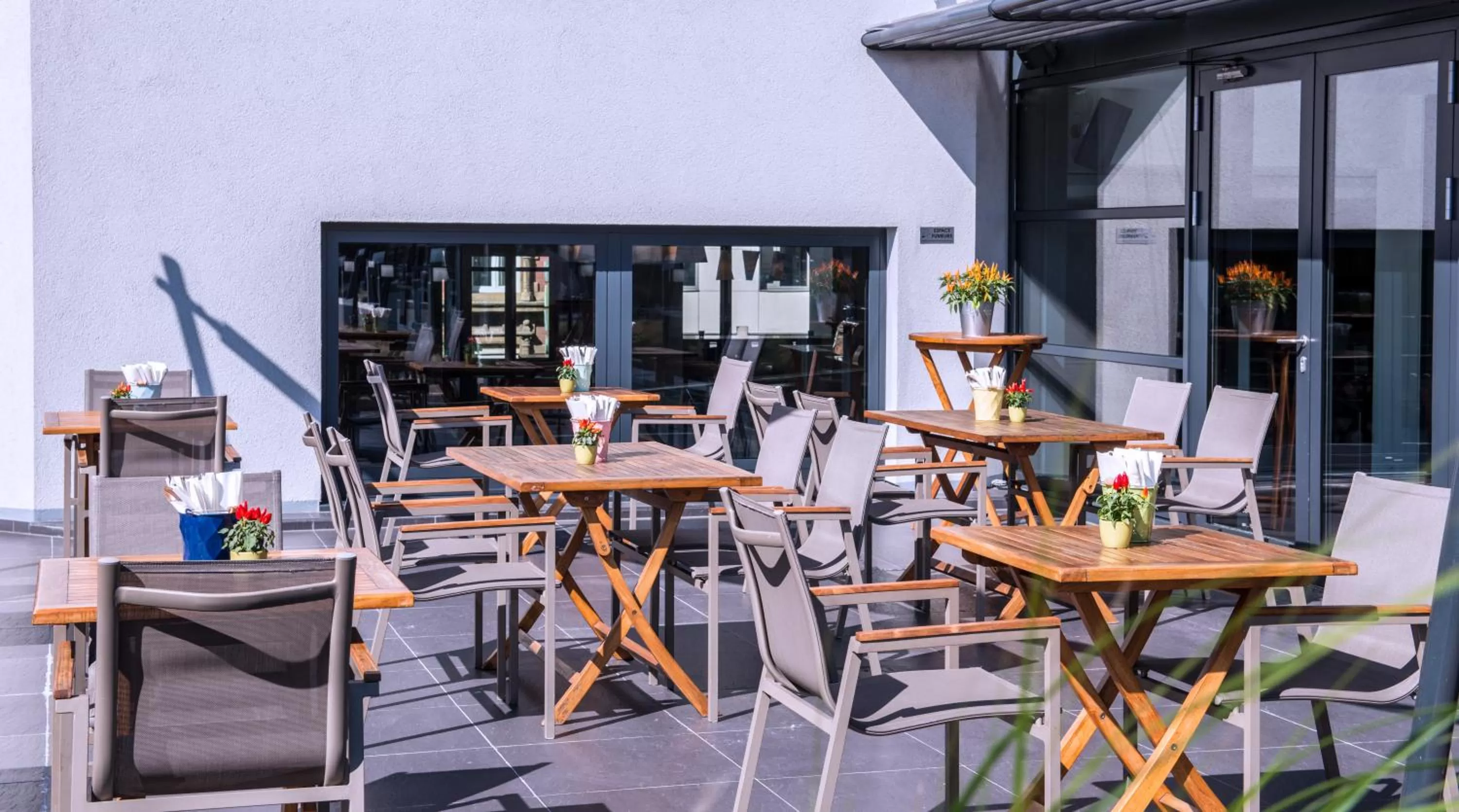 Patio in Park Inn by Radisson Luxembourg City