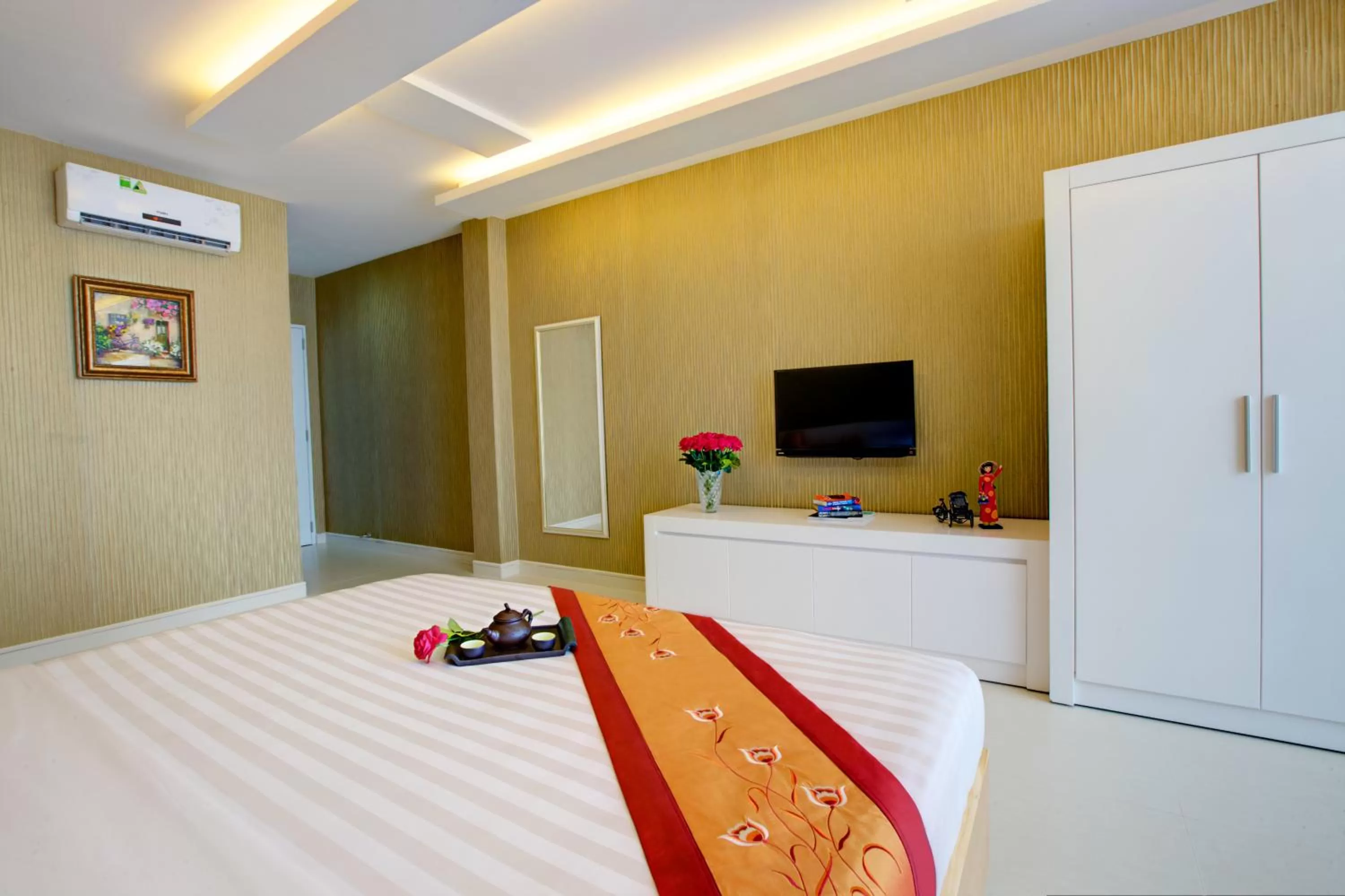 Bed in Vân Anh Luxury