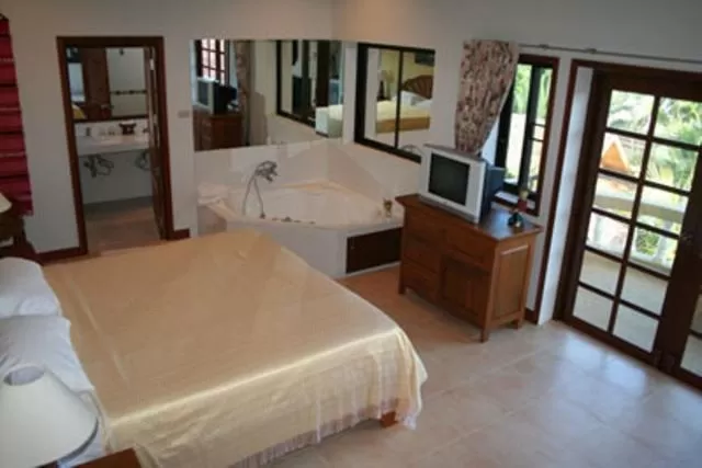 Day, Bed in Long Beach Inn