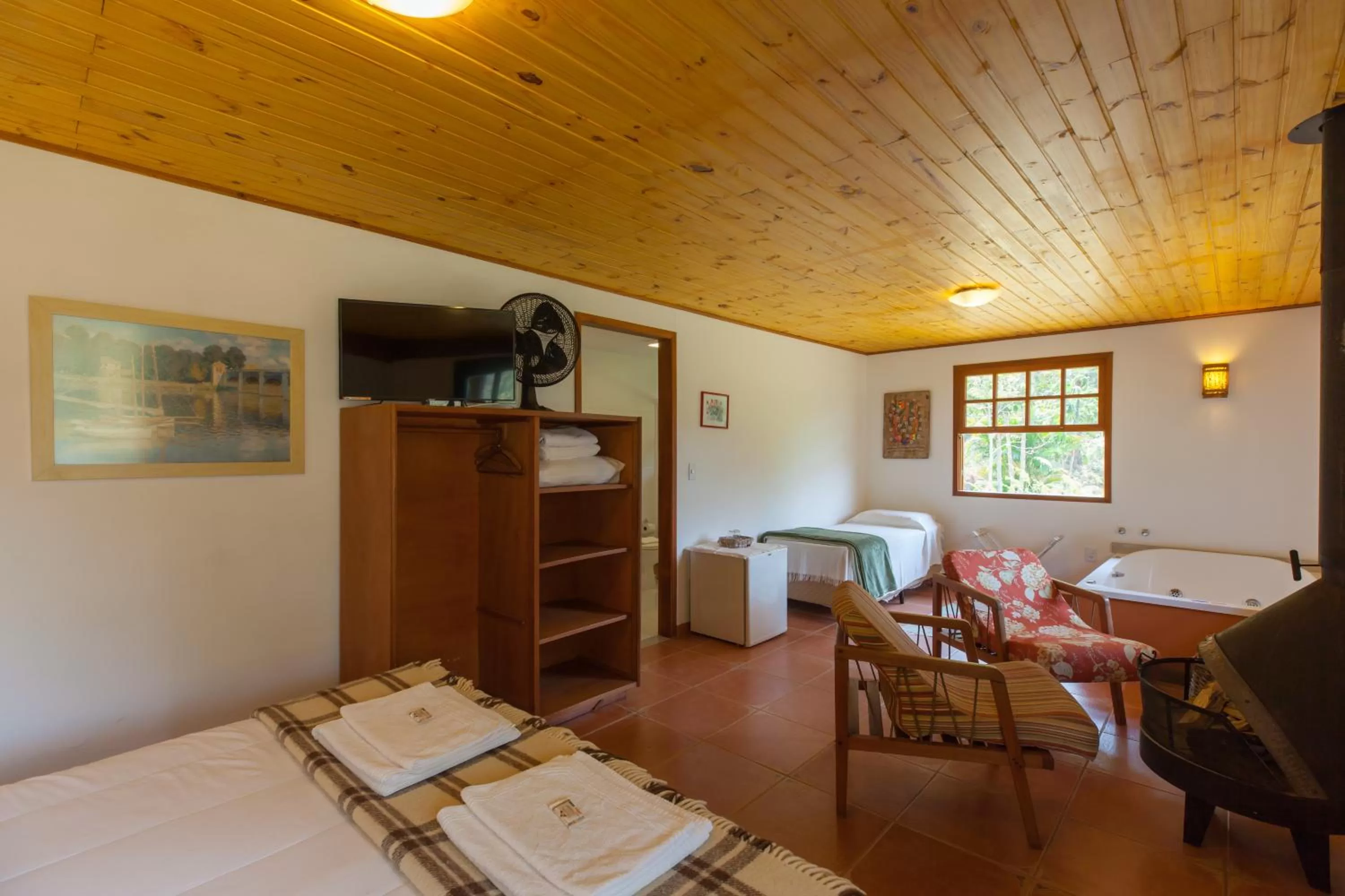 Photo of the whole room, Bed in Pousada Mariza