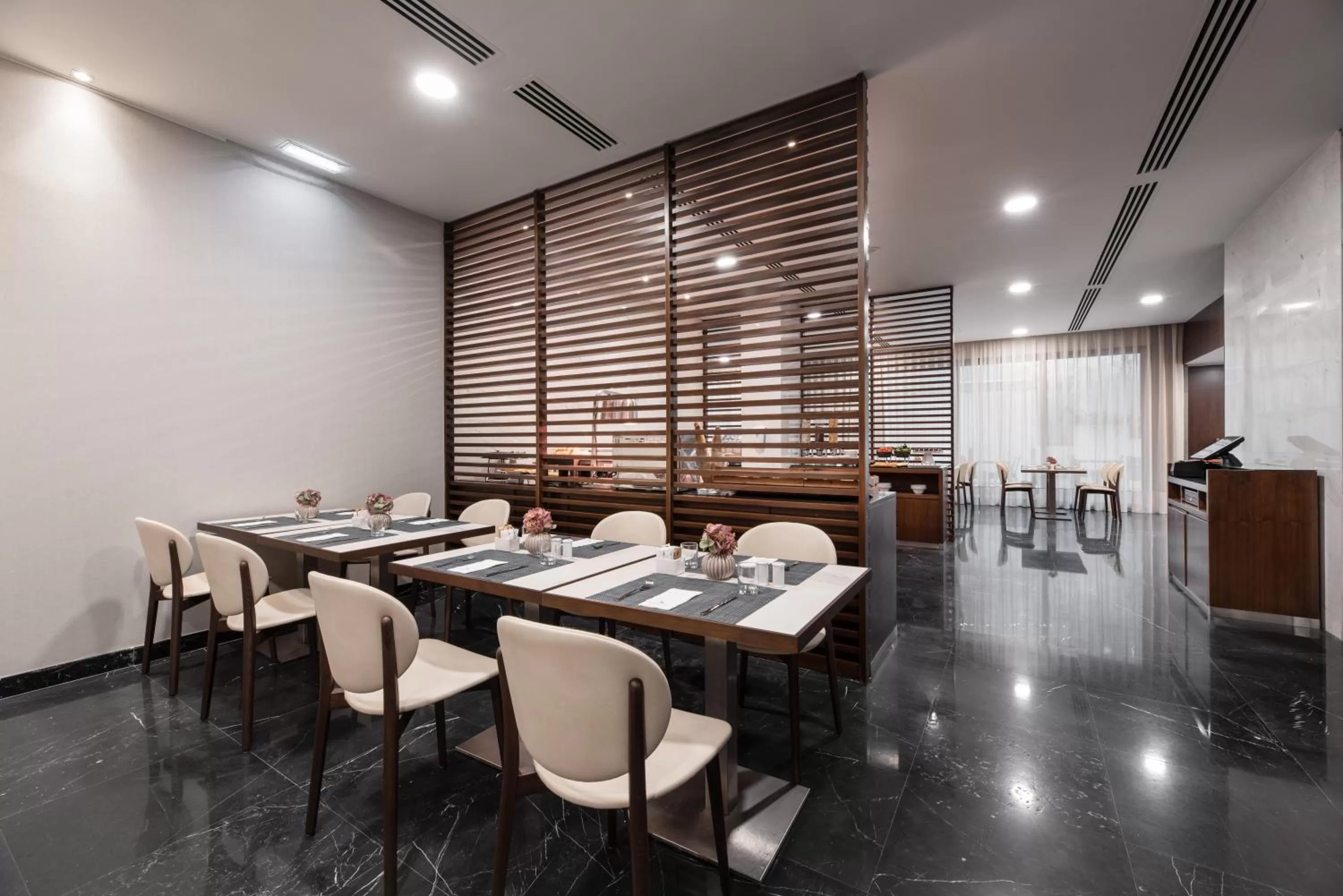 Dining area in Eurostars Das Letras