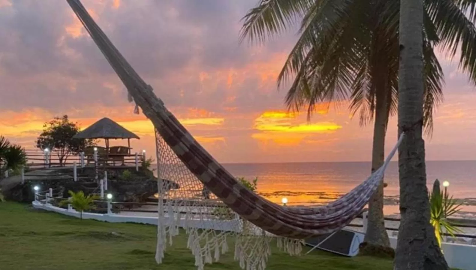 Sunset in Tauig Beach Resort