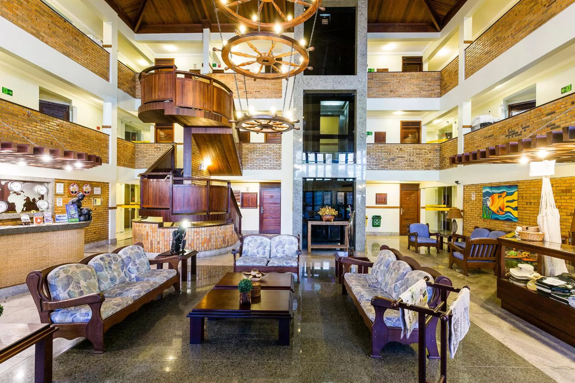 Lobby or reception in Pizzato Praia Hotel