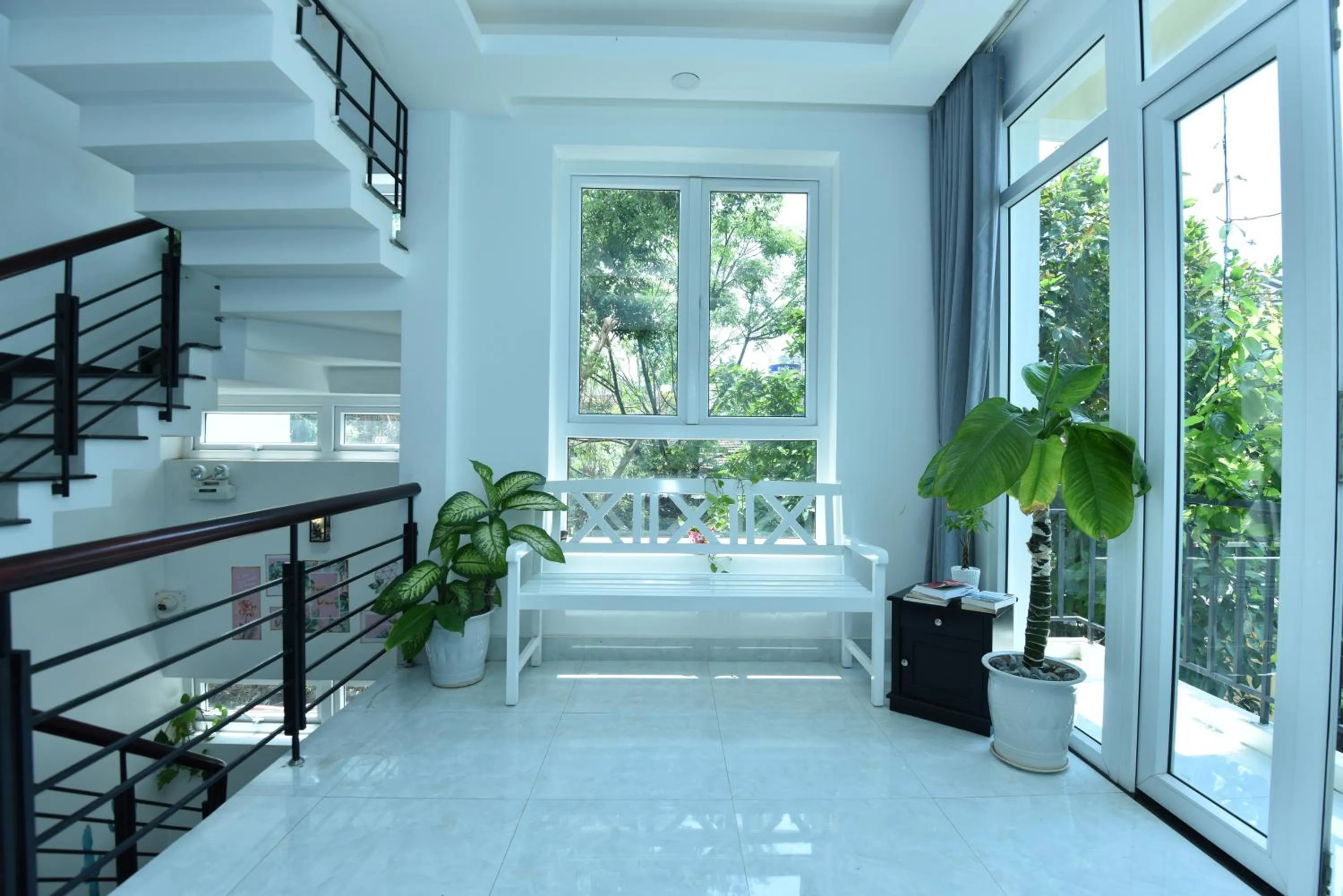 Balcony/Terrace in Flamingo Villa Homestay - Big Rooms with Balcony - Close to Hoi An Old Town 200m & Temple Bridge - Large Outside Pool for Sun Bathing