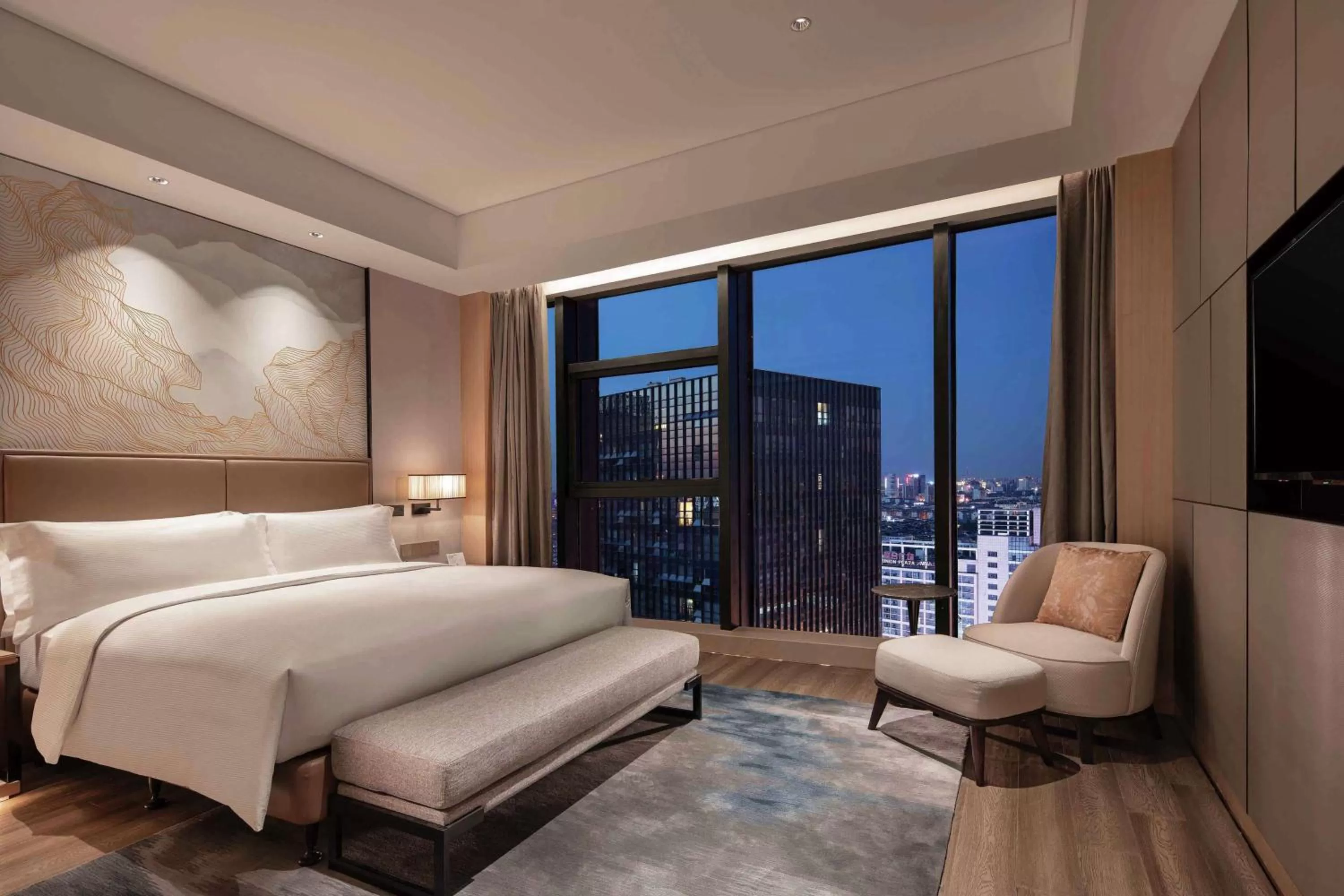 Bedroom, Bed in Doubletree By Hilton Yangzhou