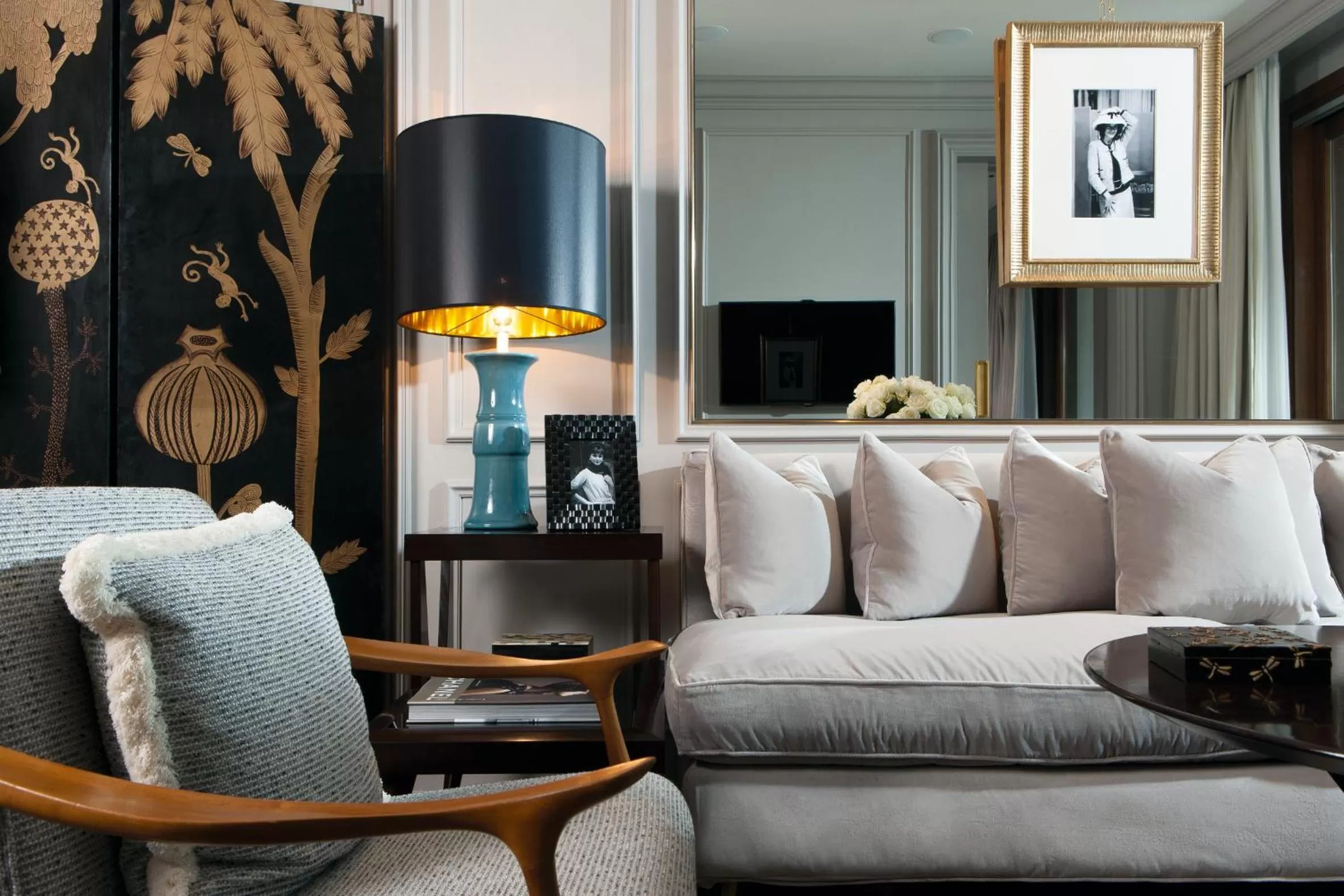 Living room in Portrait Firenze - Lungarno Collection