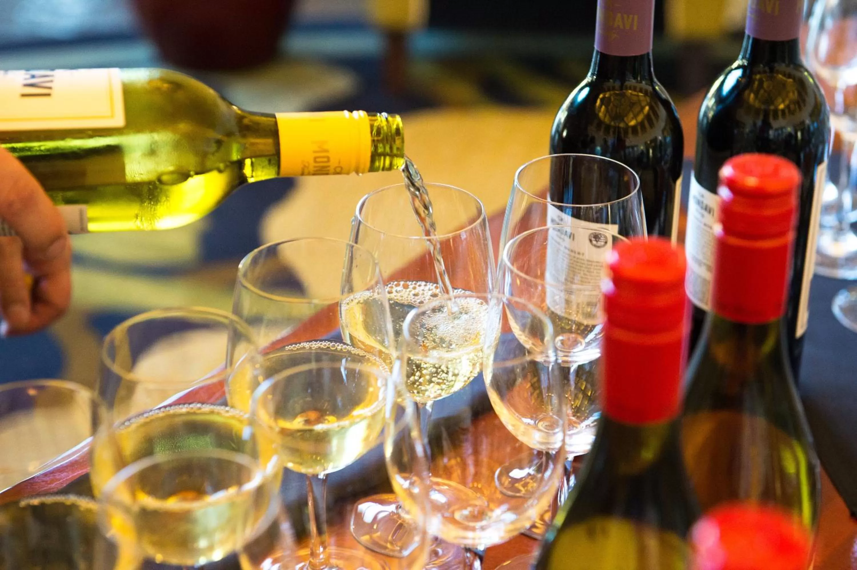 Meeting/conference room in Crowne Plaza Cabana Hotel by IHG