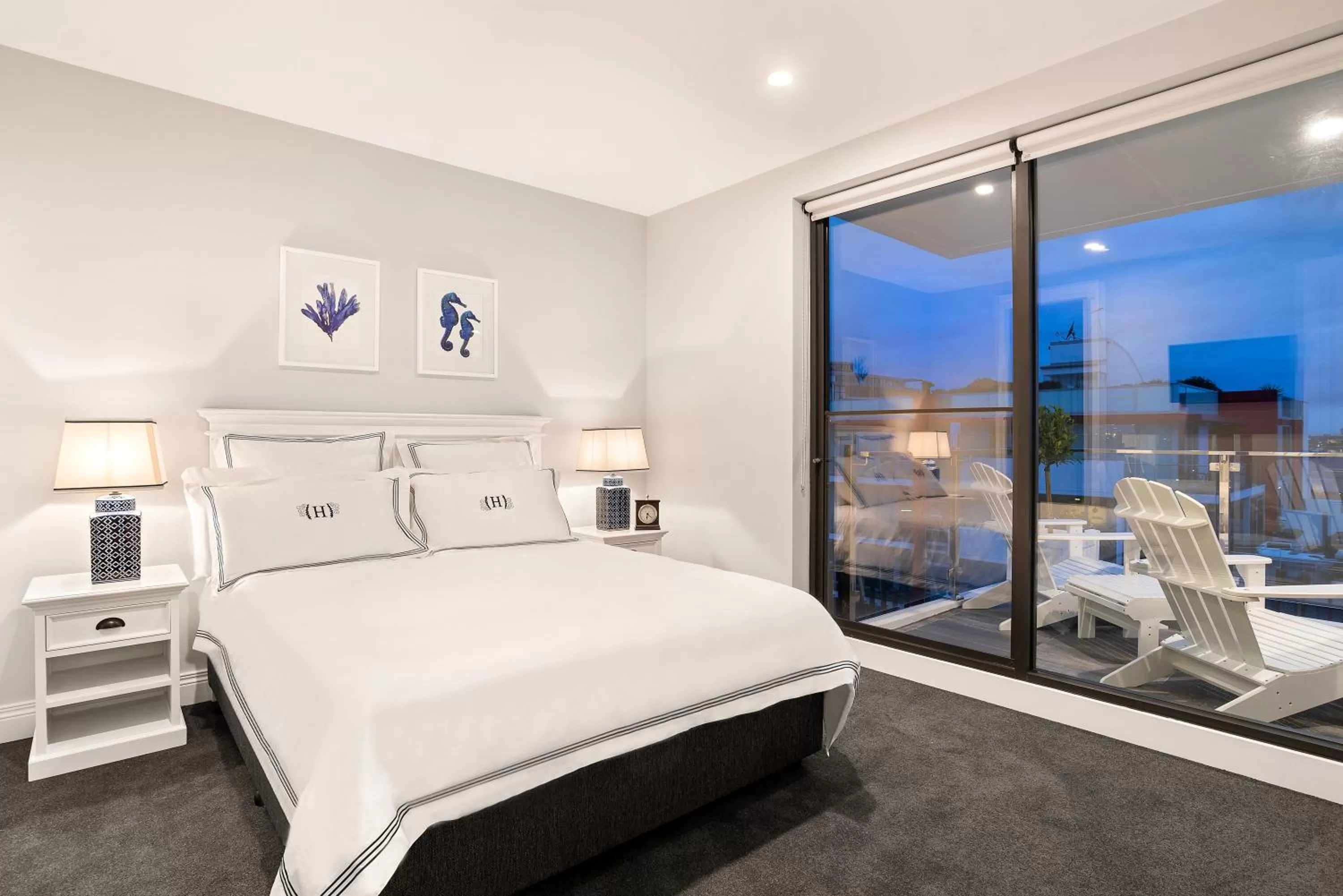 Bed in The Hamptons Apartments - Port Melbourne