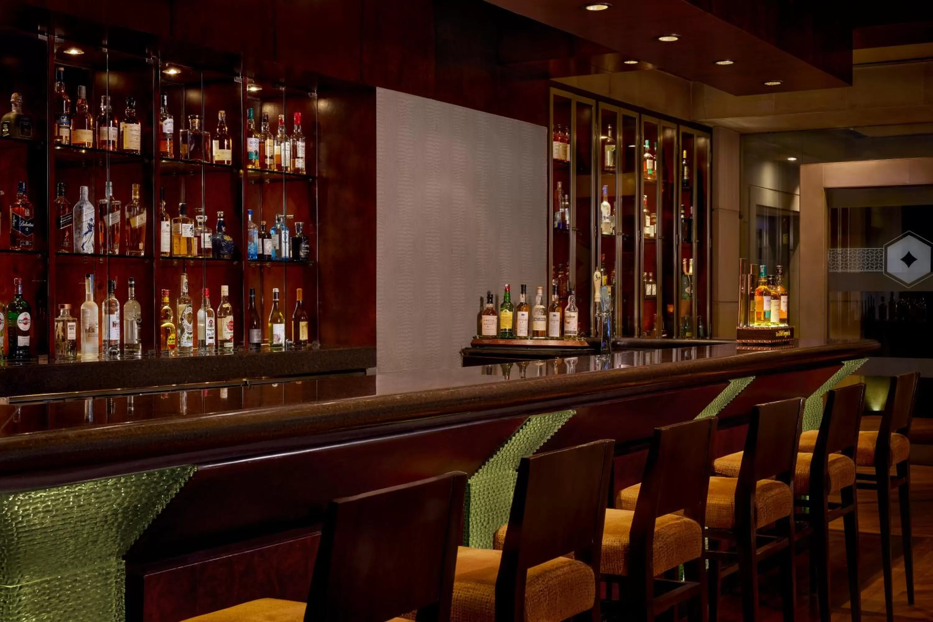 Lounge or bar in Hyatt Regency Kolkata