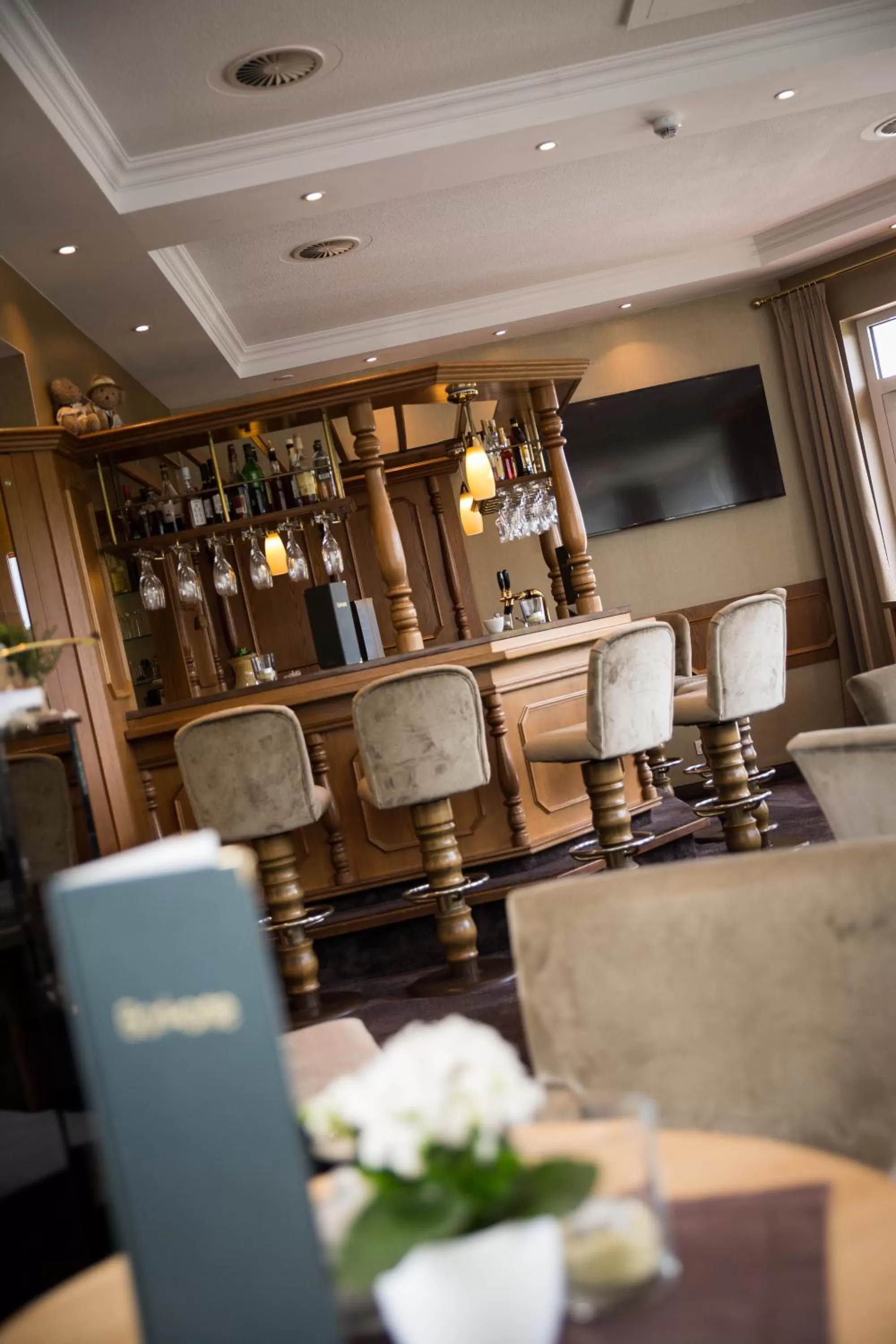 Lounge or bar in Ringhotel Teutoburger Wald