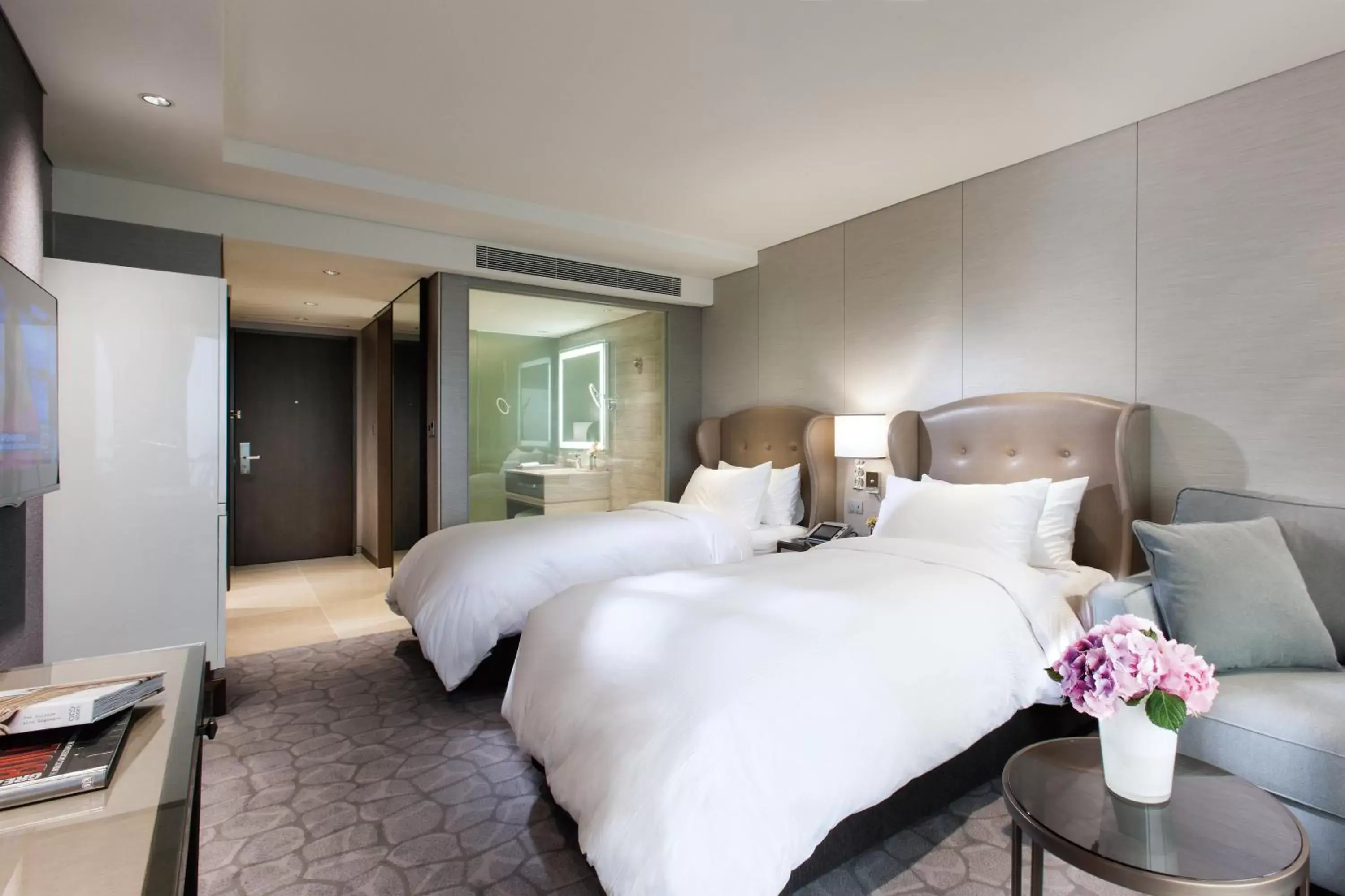 Deluxe Twin Room with City View - Annex in Paradise Hotel Busan Deluxe Twin Room with City View - Annex in Paradise Hotel Busan