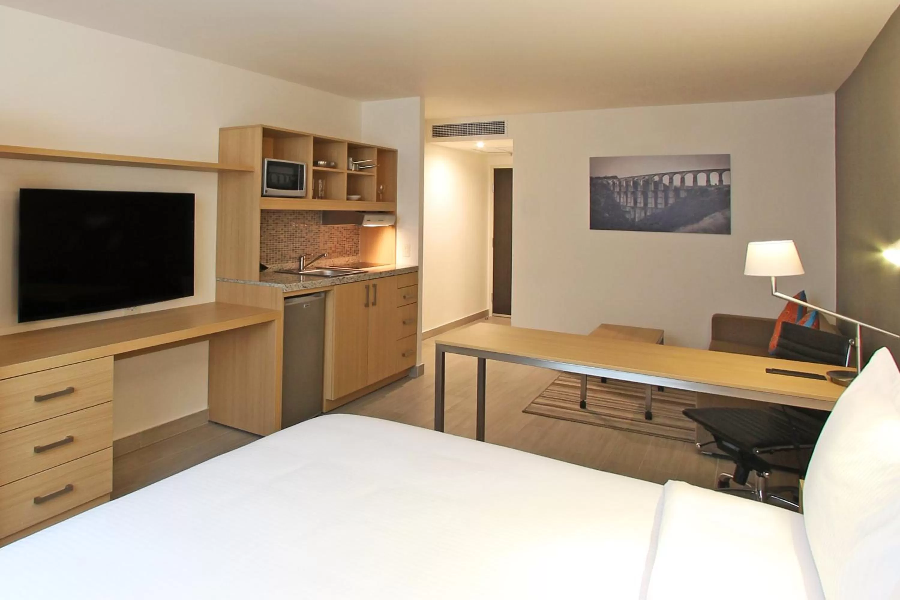 Photo of the whole room, Bed in One Cuautitlan