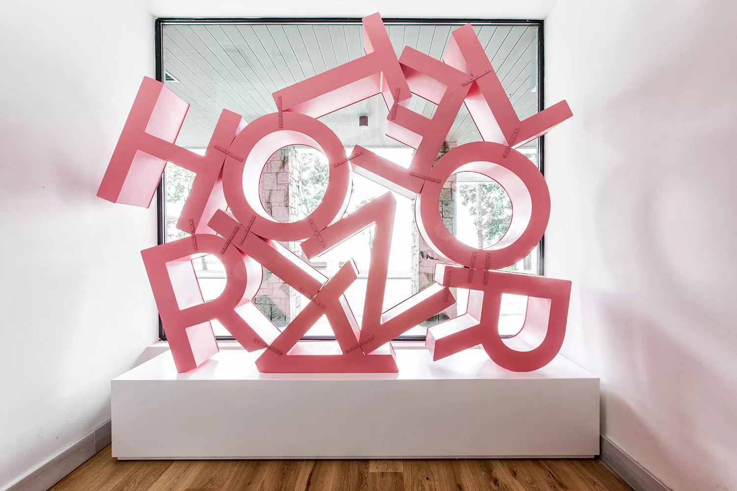 Logo/Certificate/Sign in Hotel Riazor