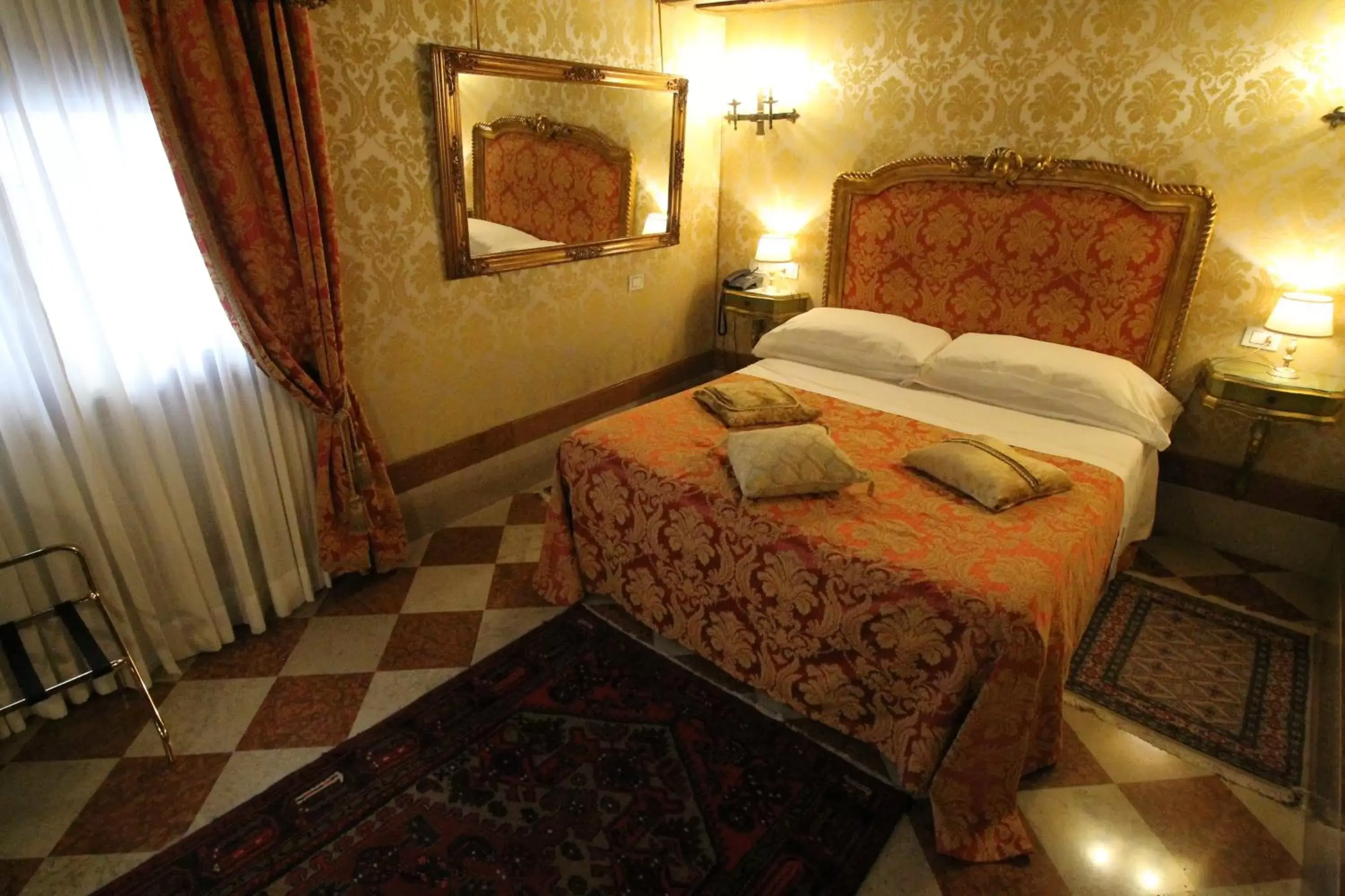 Classic Double Room - Ground Floor in Hotel Palazzo Abadessa Classic Double Room - Ground Floor in Hotel Palazzo Abadessa