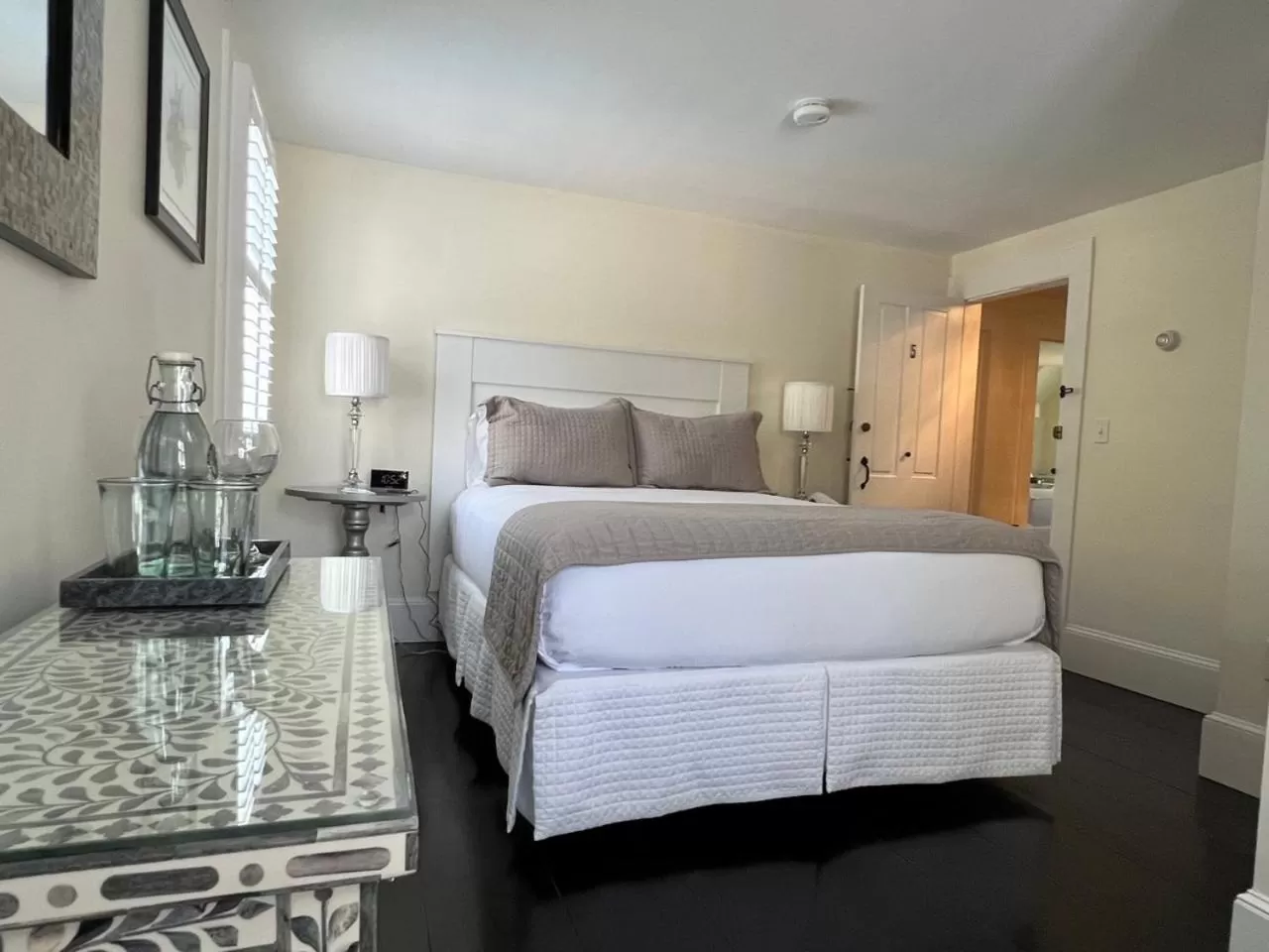 Bedroom, Bed in The Platinum Pebble Boutique Inn - Adults Only Property