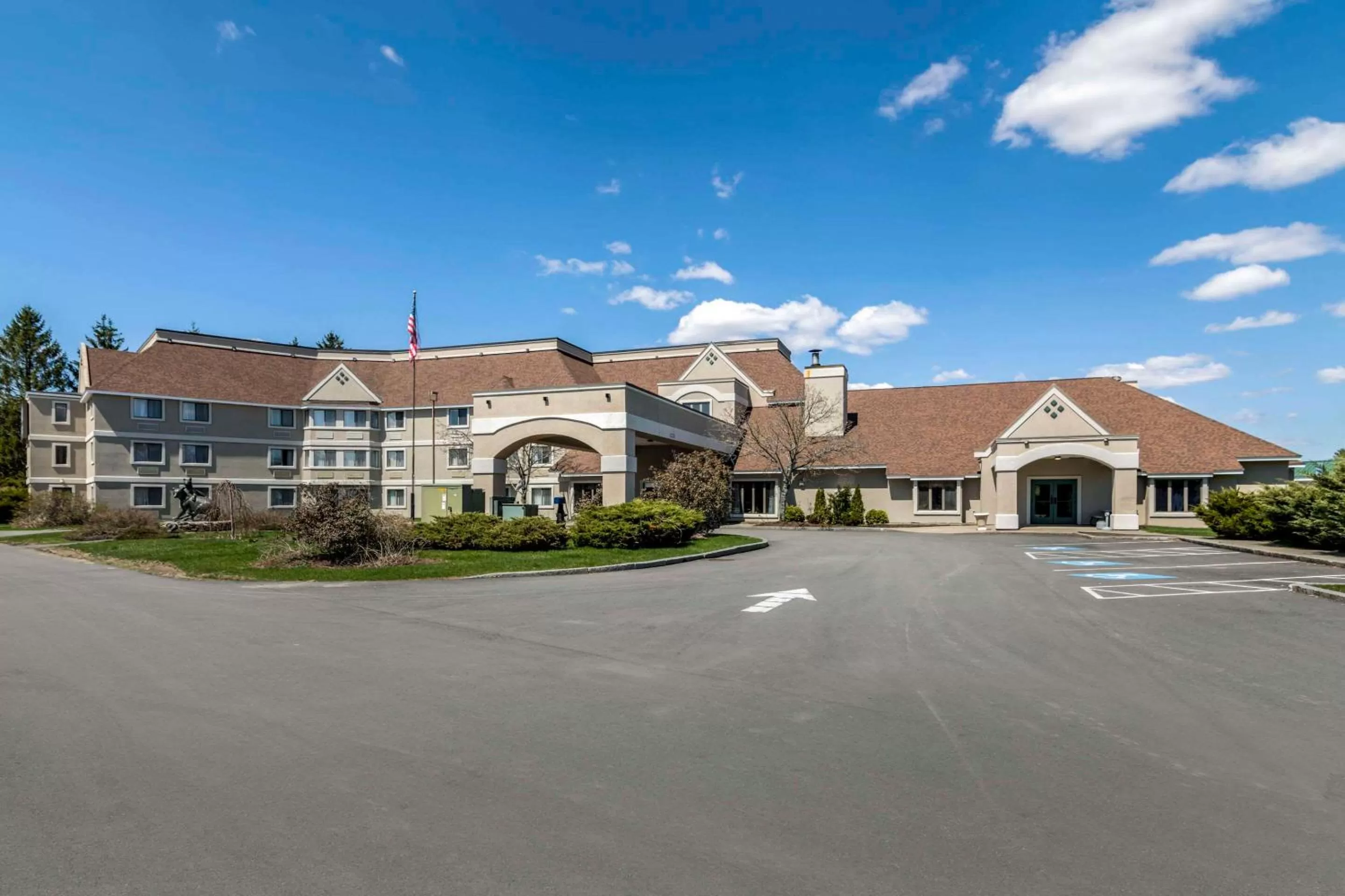 Black Bear Inn, an Ascend Collection Hotel