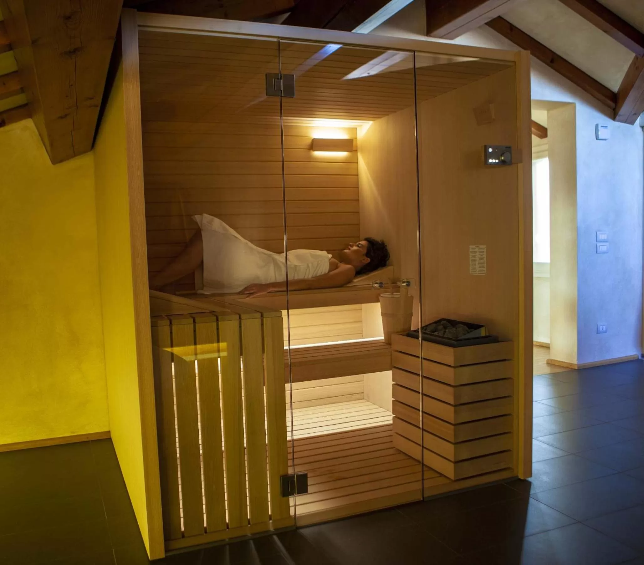 Sauna, Bed in Hotel Rua Frati 48 in San Francesco