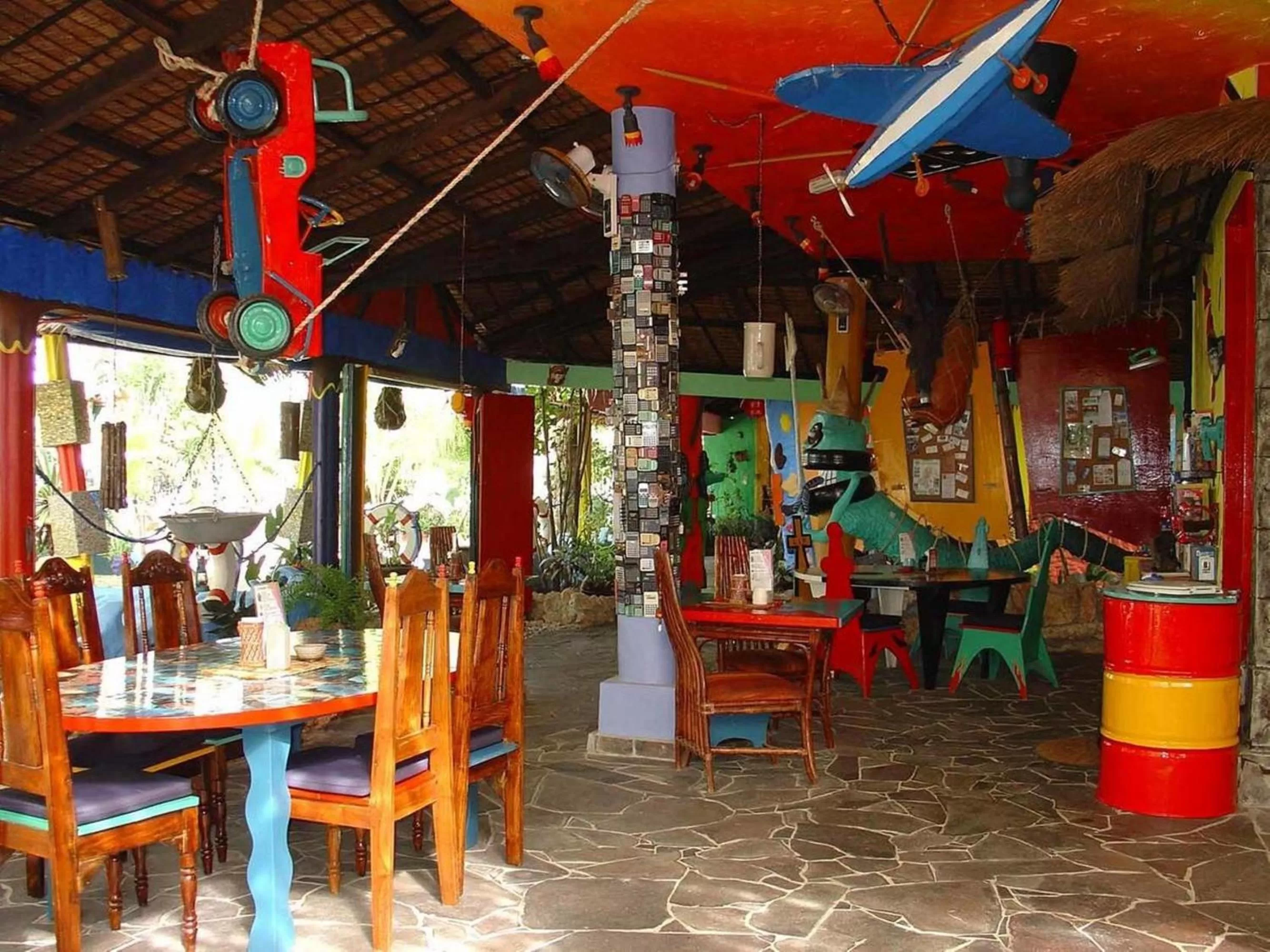 Restaurant/places to eat in Takatuka Beach Resort