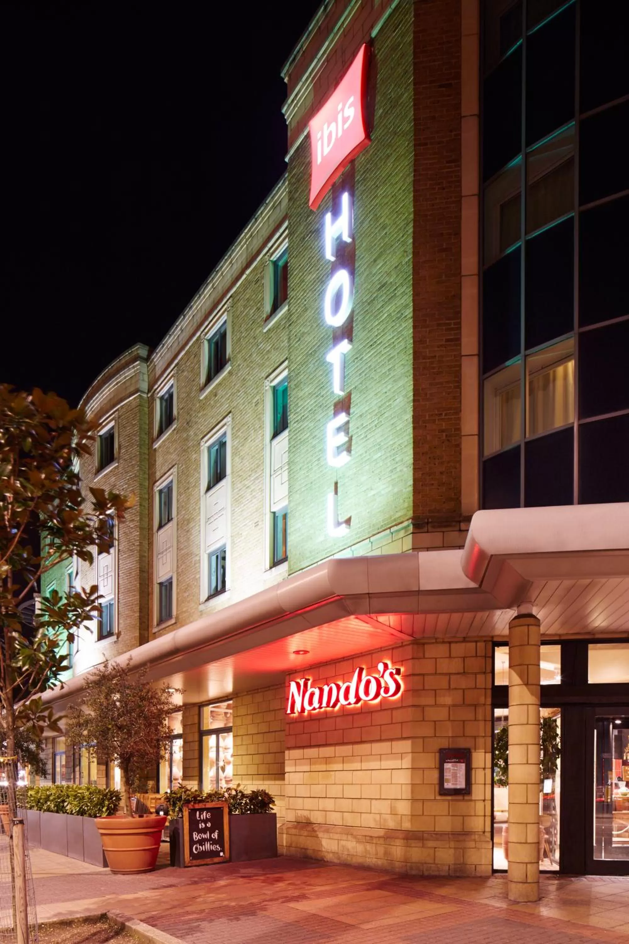 Facade/entrance in ibis London Stratford