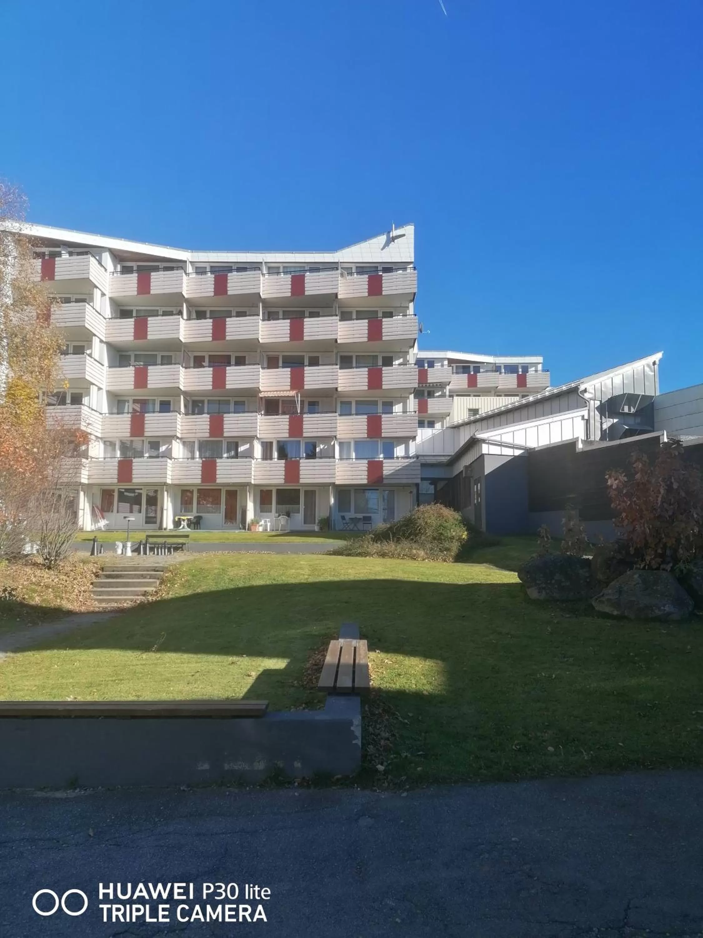 Property building in King Panorama mit Netflix