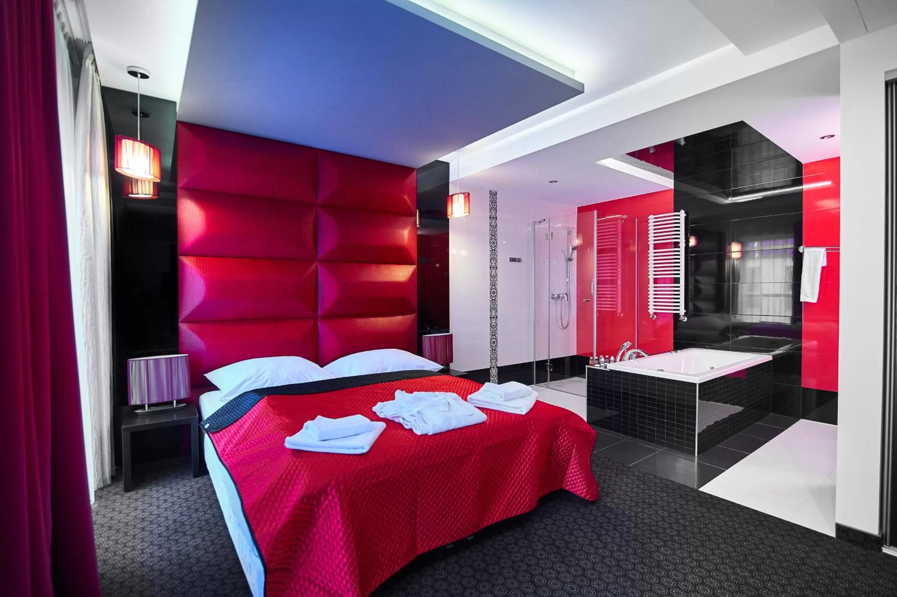 Bed in Hotel Zimowit