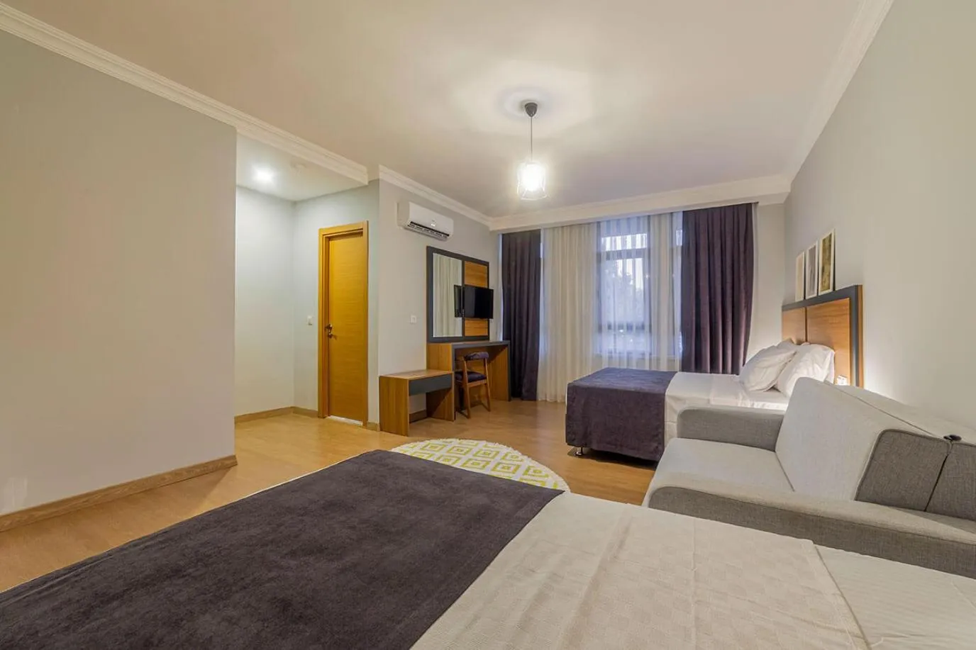 Photo of the whole room, Bed in Antalya Business Hotel