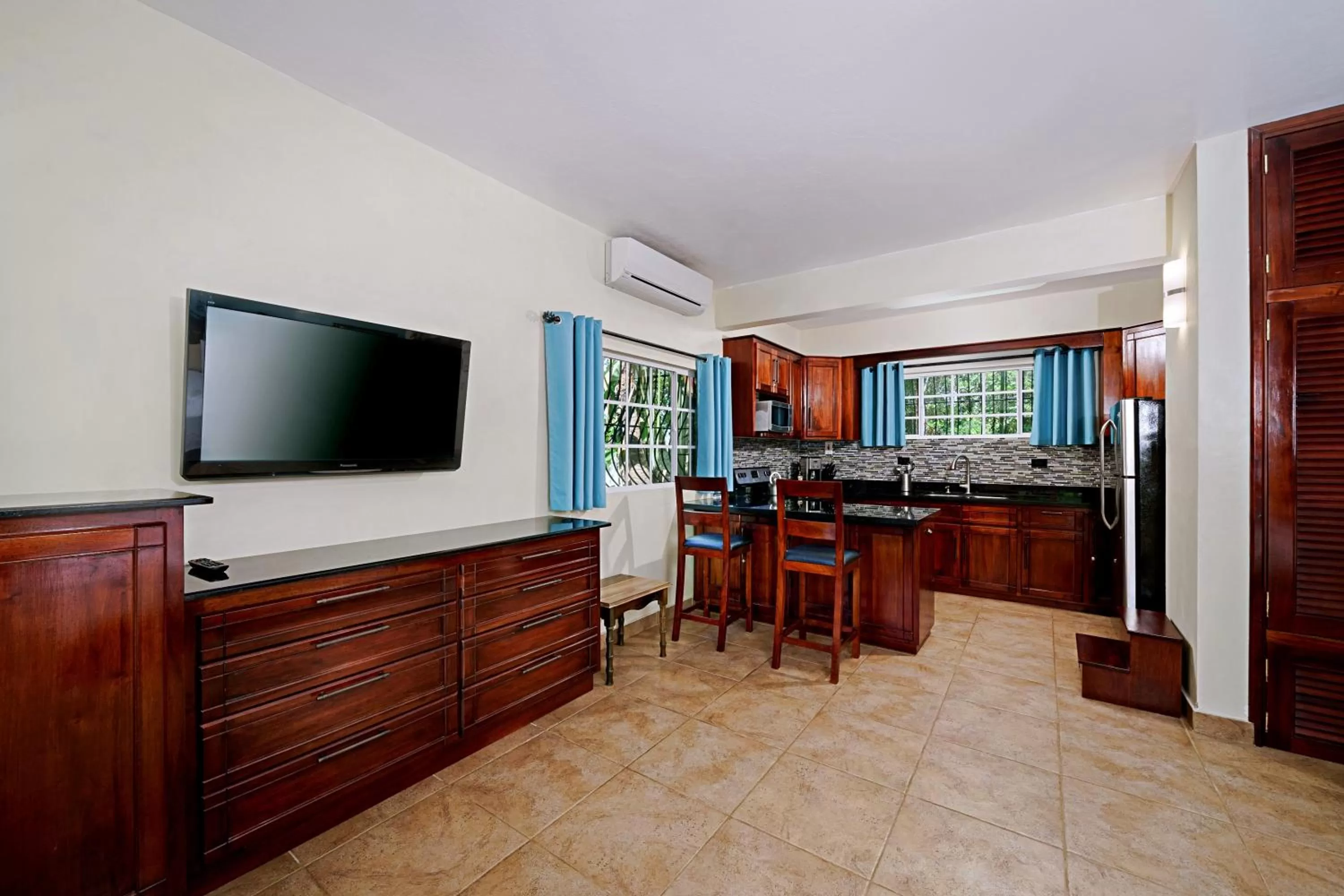 Living room in Beach House Condos, Negril