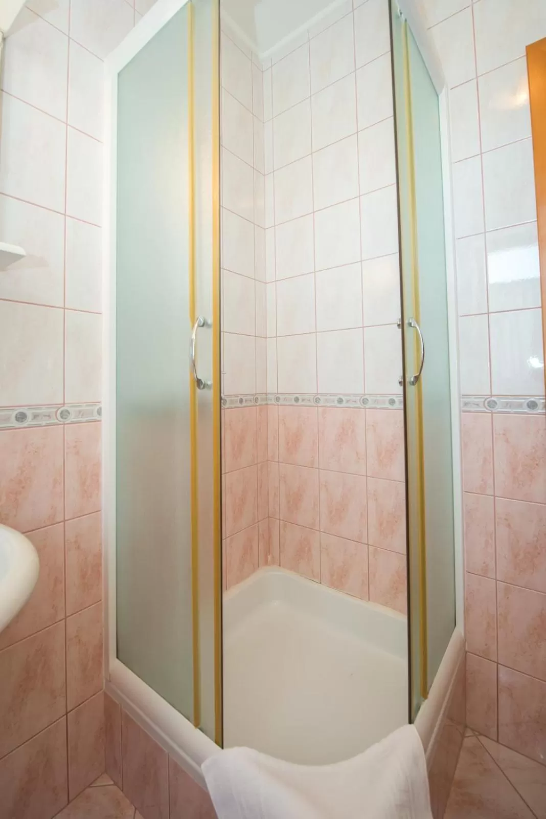 Bathroom in Guesthouse Helena