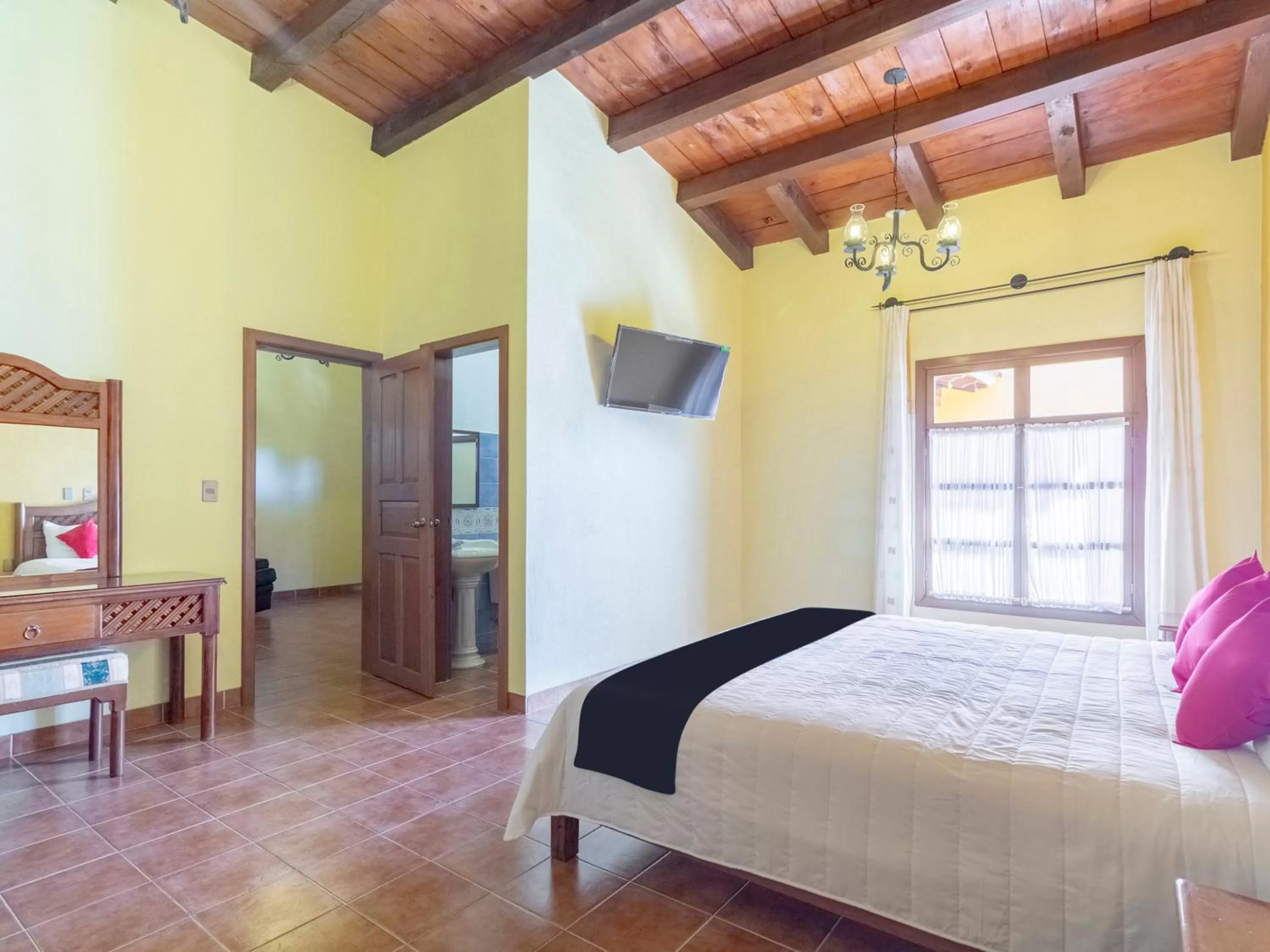 Photo of the whole room in Hotel Jardín de Tereza