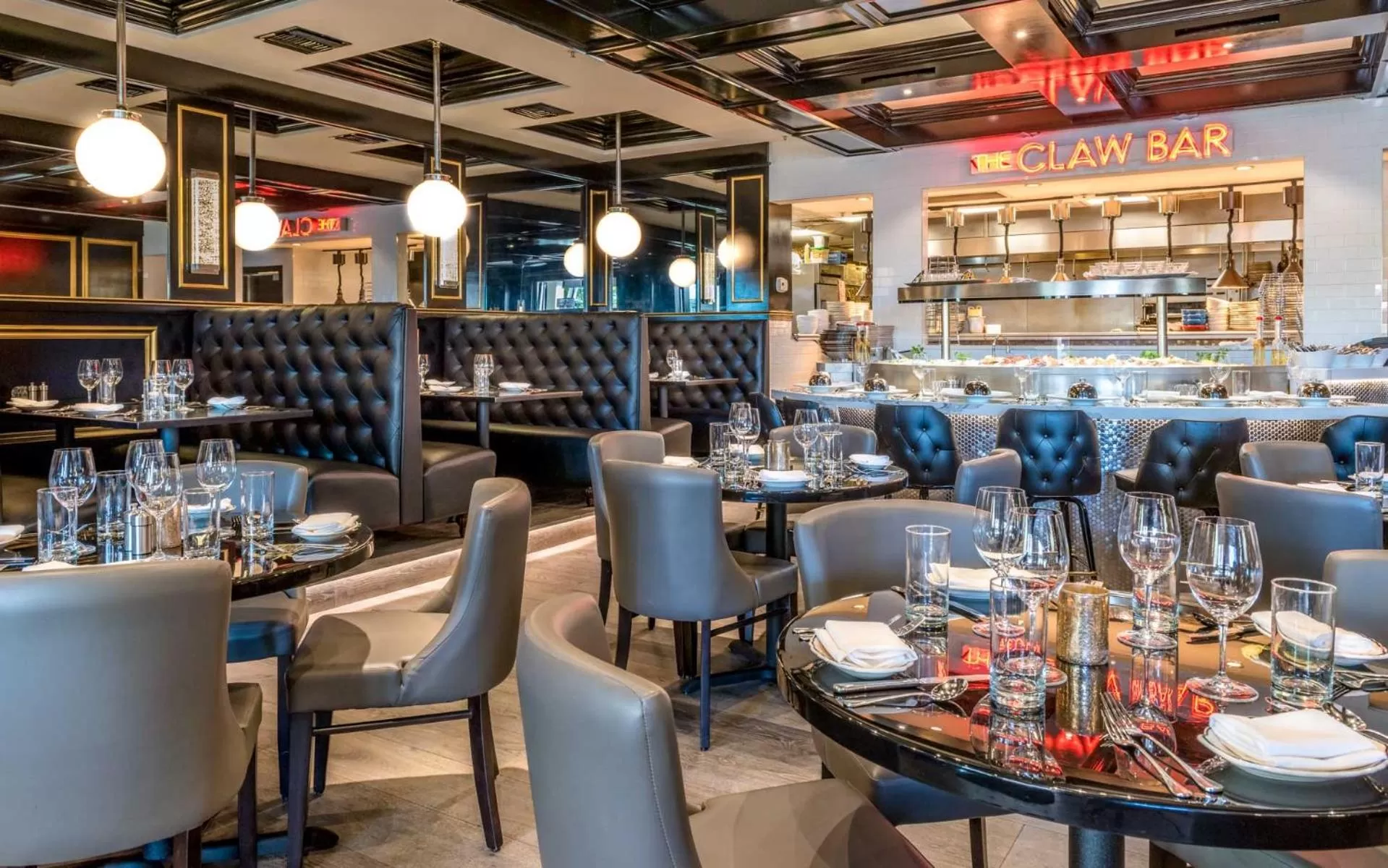 Restaurant/places to eat in Bellasera Resort